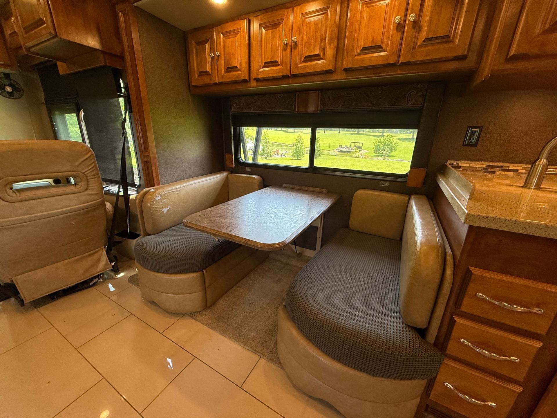 2016 TIFFIN MOTORHOMES 2016 TIFFIN MOTORHOMES ALLEGRO RED - thumbnail 12