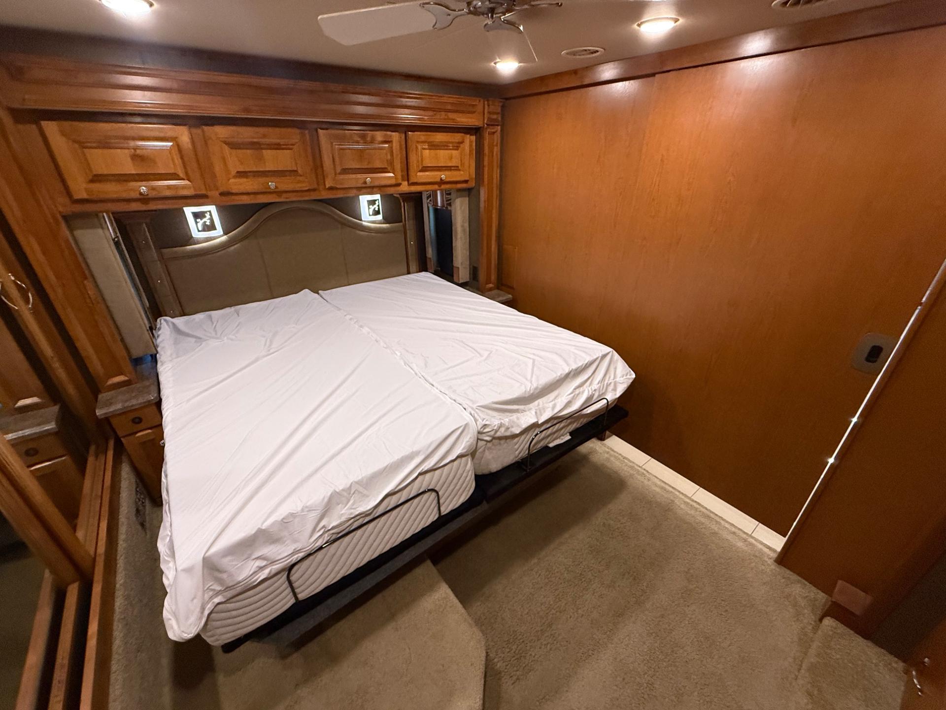 2016 TIFFIN MOTORHOMES 2016 TIFFIN MOTORHOMES ALLEGRO RED - thumbnail 30