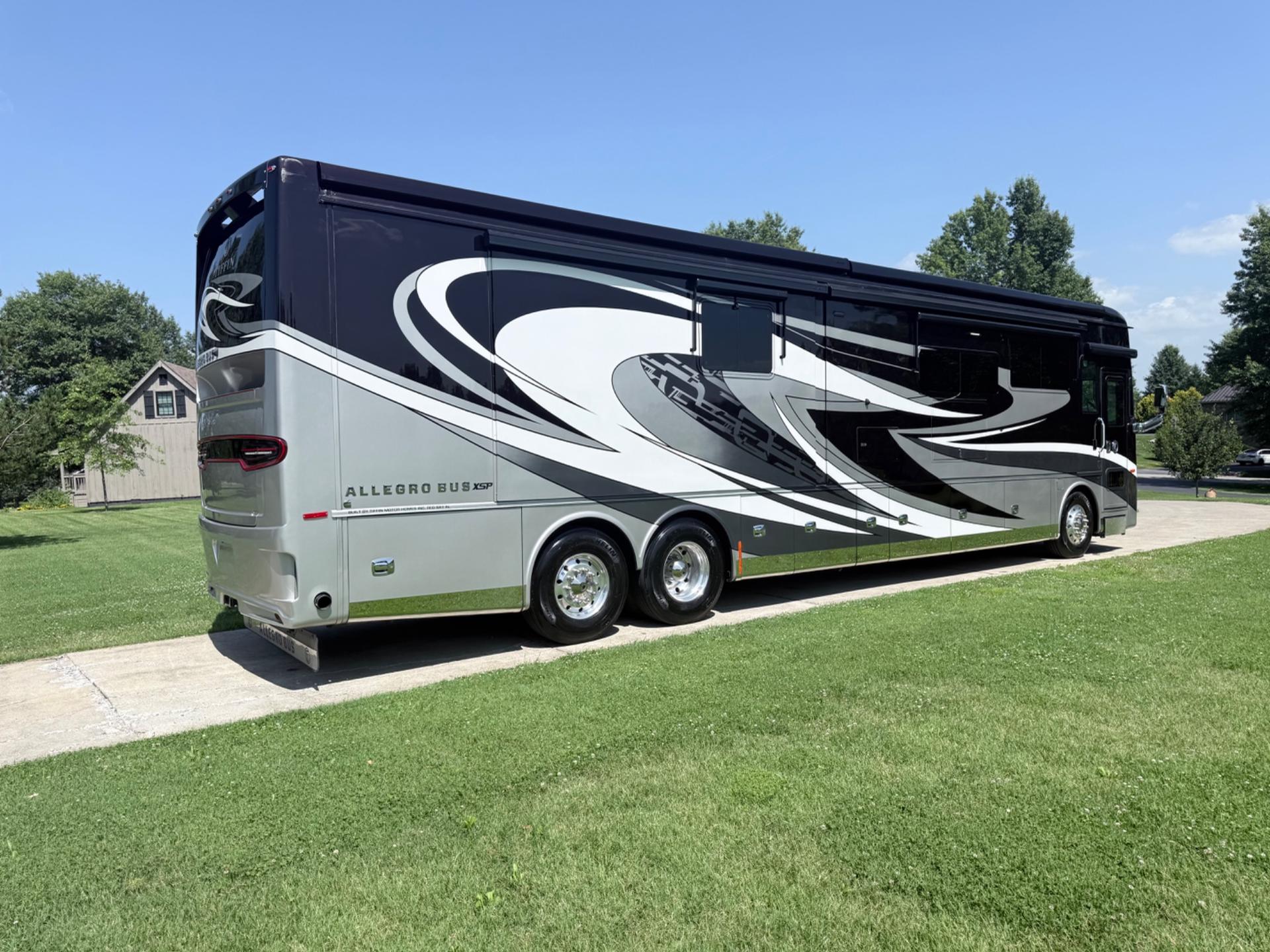 2022 TIFFIN MOTORHOMES 2022 TIFFIN MOTORHOMES ALLEGRO BUS - thumbnail 3