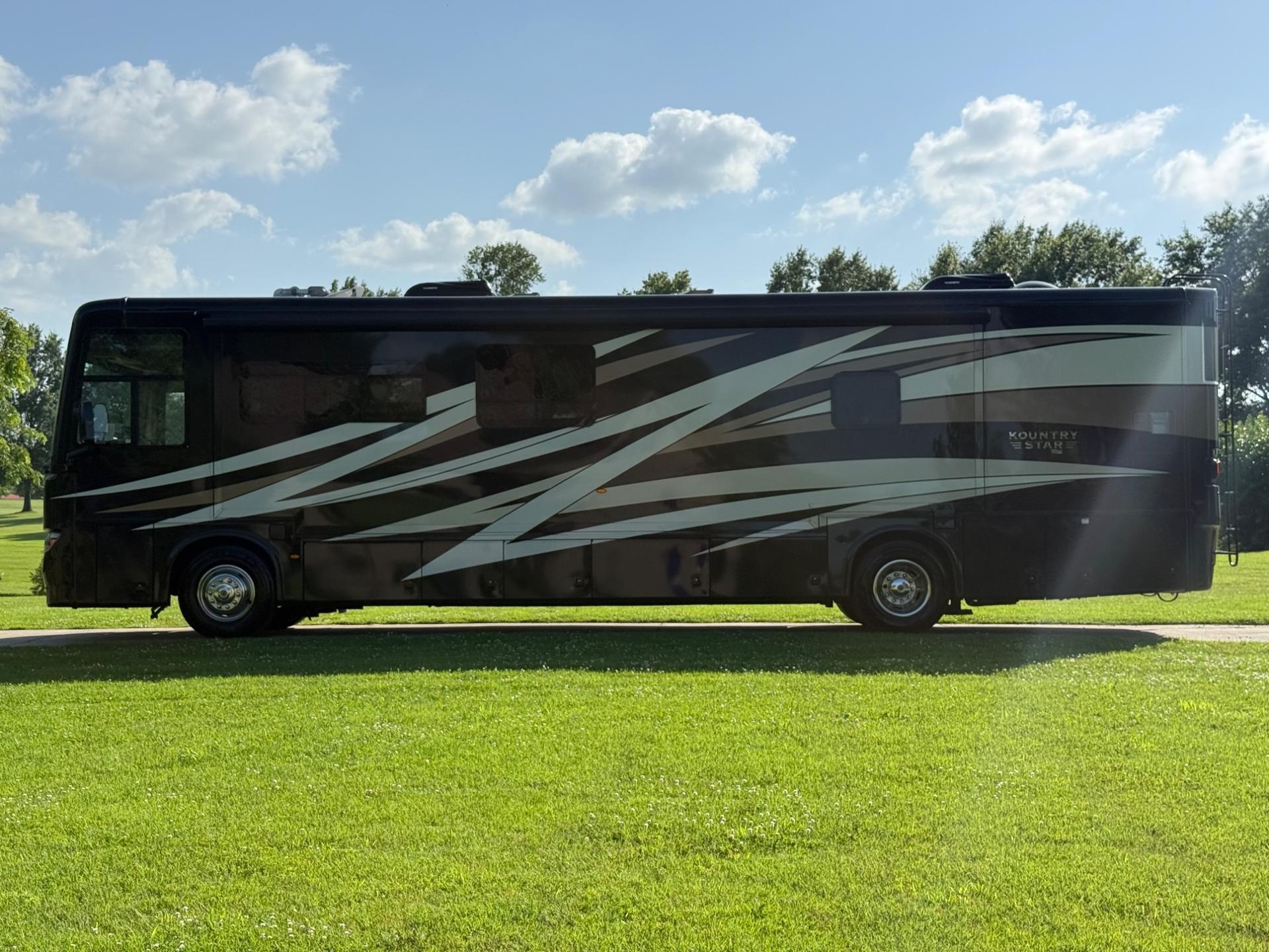 2020 Newmar  2020 Newmar  Kountry Star  - thumbnail 5