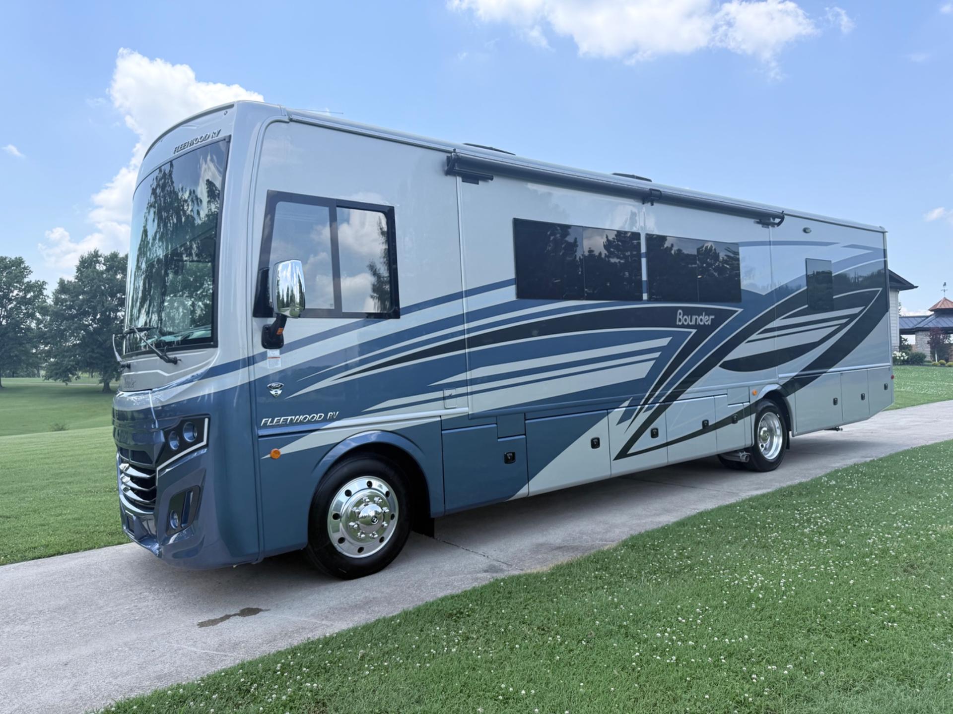 2027 FLEETWOOD 2027 FLEETWOOD BOUNDER - thumbnail 7