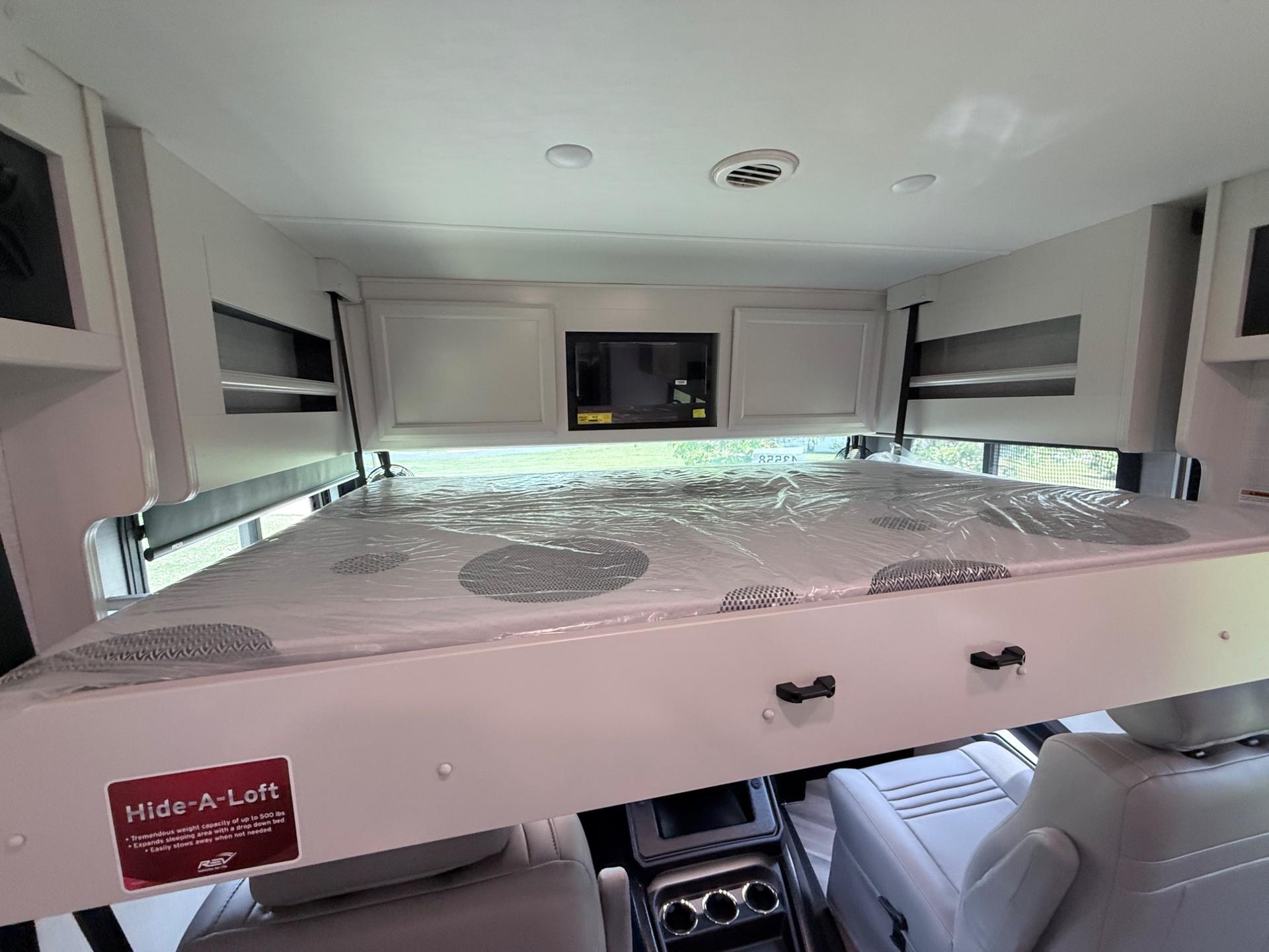 2027 FLEETWOOD 2027 FLEETWOOD BOUNDER - thumbnail 15