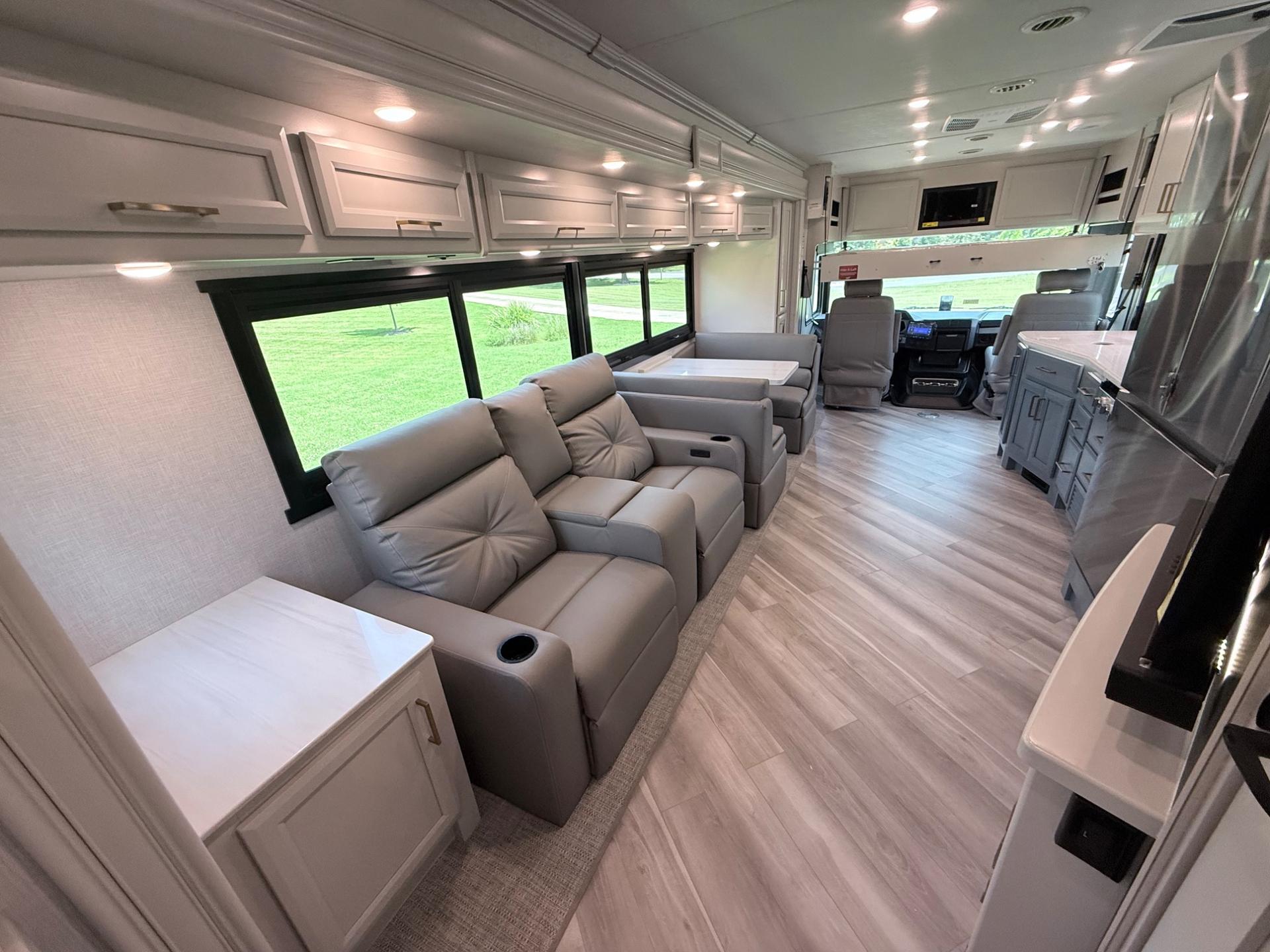 2027 FLEETWOOD 2027 FLEETWOOD BOUNDER - thumbnail 30