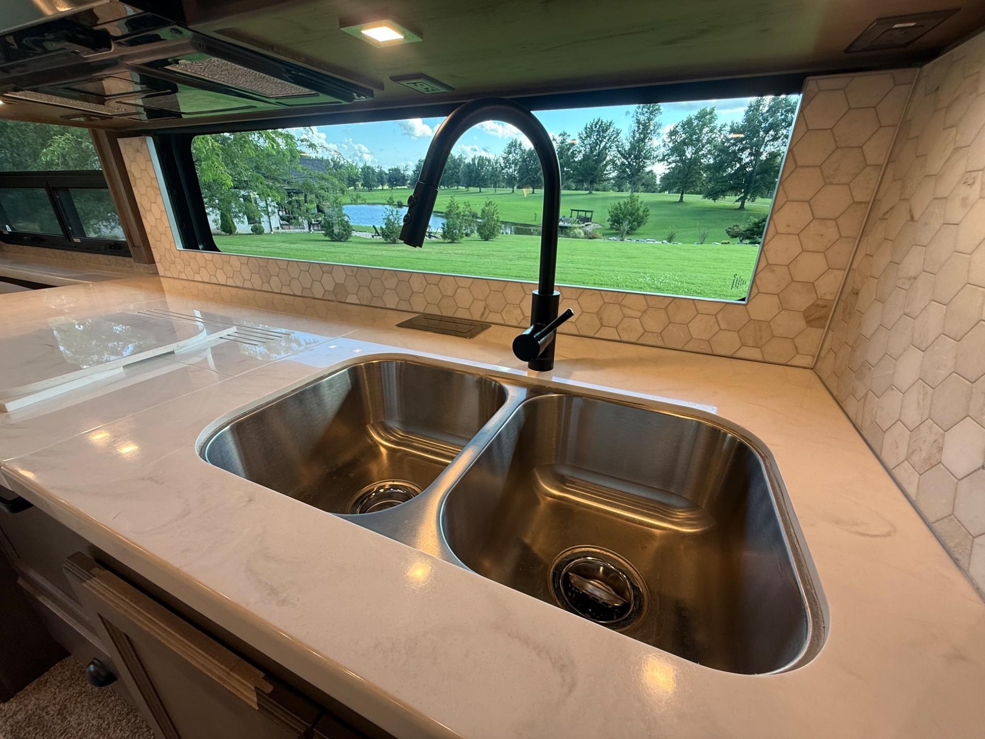 2025 TIFFIN MOTORHOMES 2025 TIFFIN MOTORHOMES ALLEGRO RED - thumbnail 32