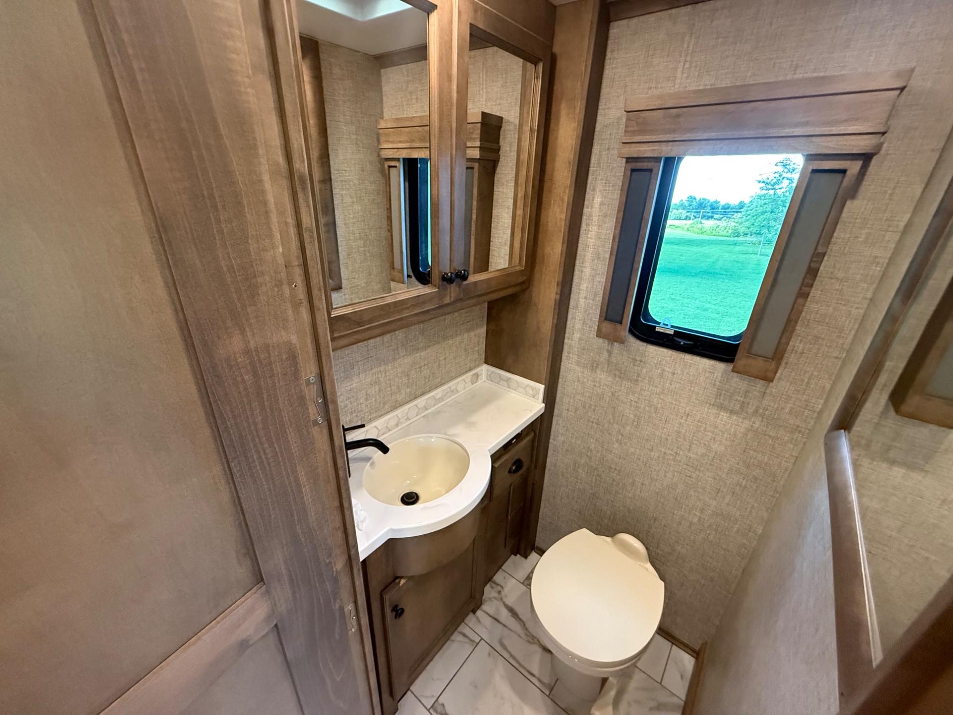 2025 TIFFIN MOTORHOMES 2025 TIFFIN MOTORHOMES ALLEGRO RED - thumbnail 36