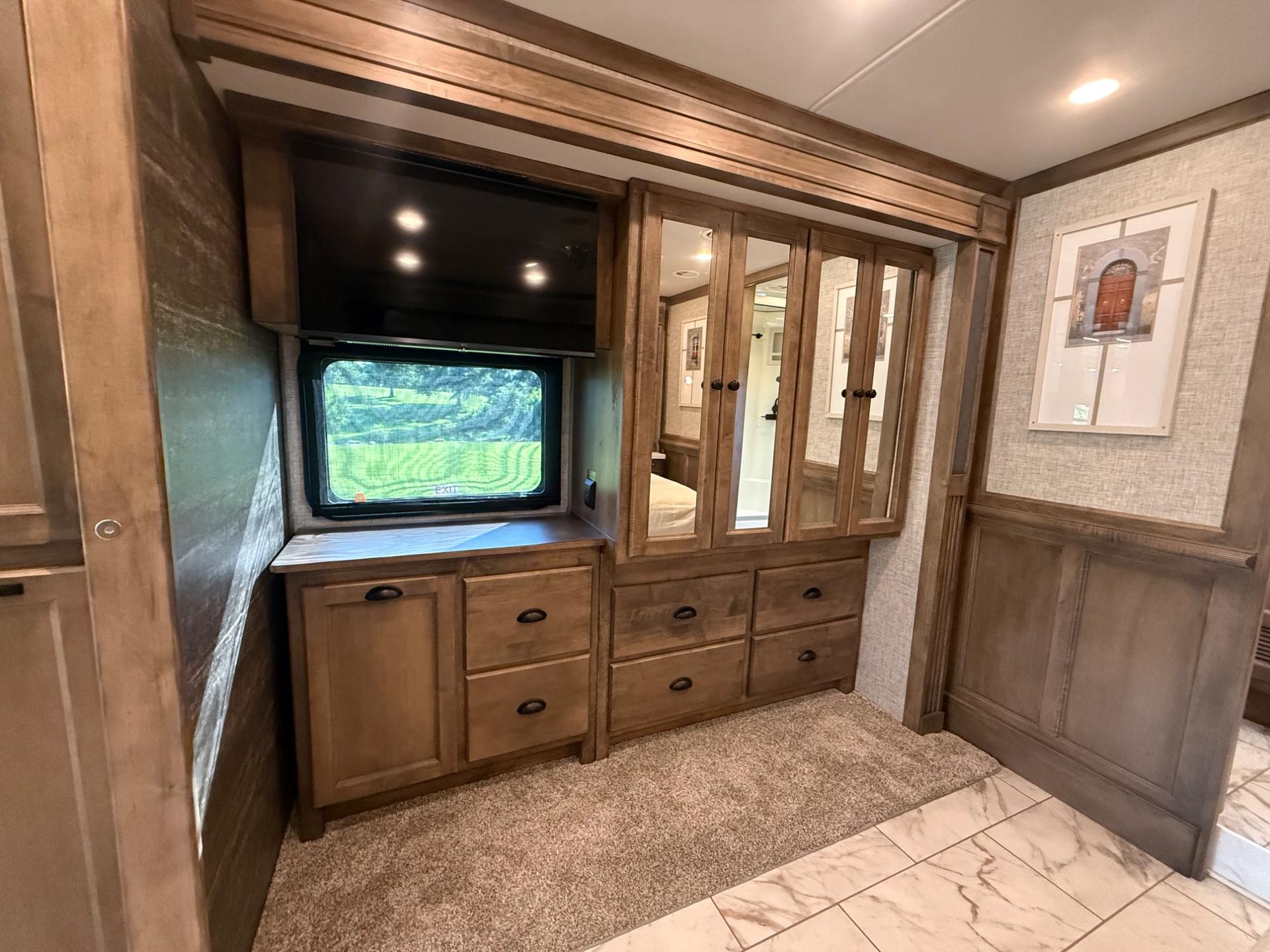 2025 TIFFIN MOTORHOMES 2025 TIFFIN MOTORHOMES ALLEGRO RED - thumbnail 42