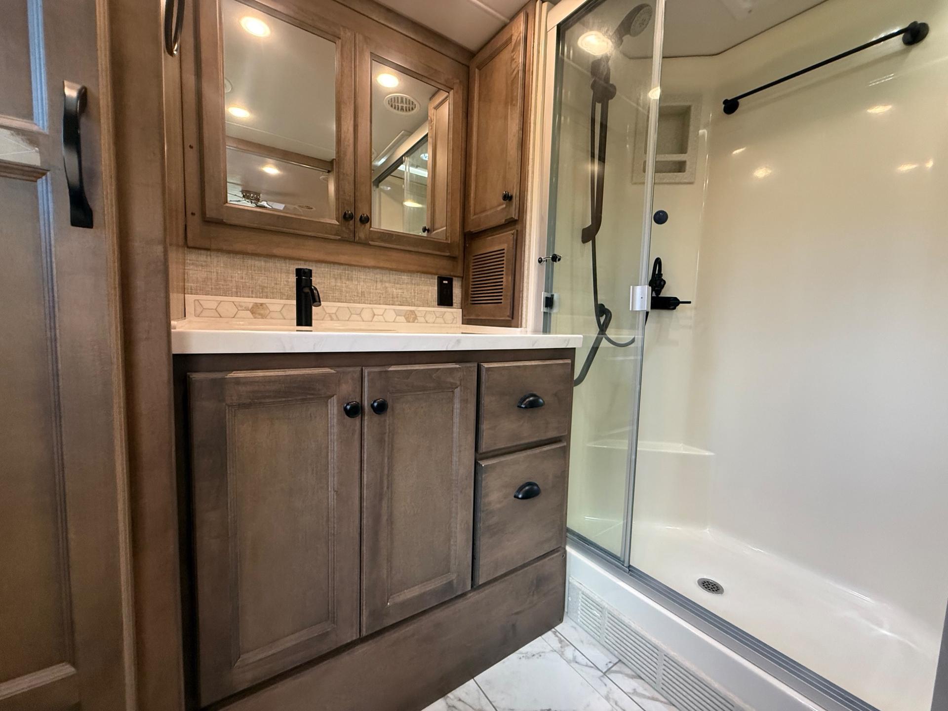 2025 TIFFIN MOTORHOMES 2025 TIFFIN MOTORHOMES ALLEGRO RED - thumbnail 48