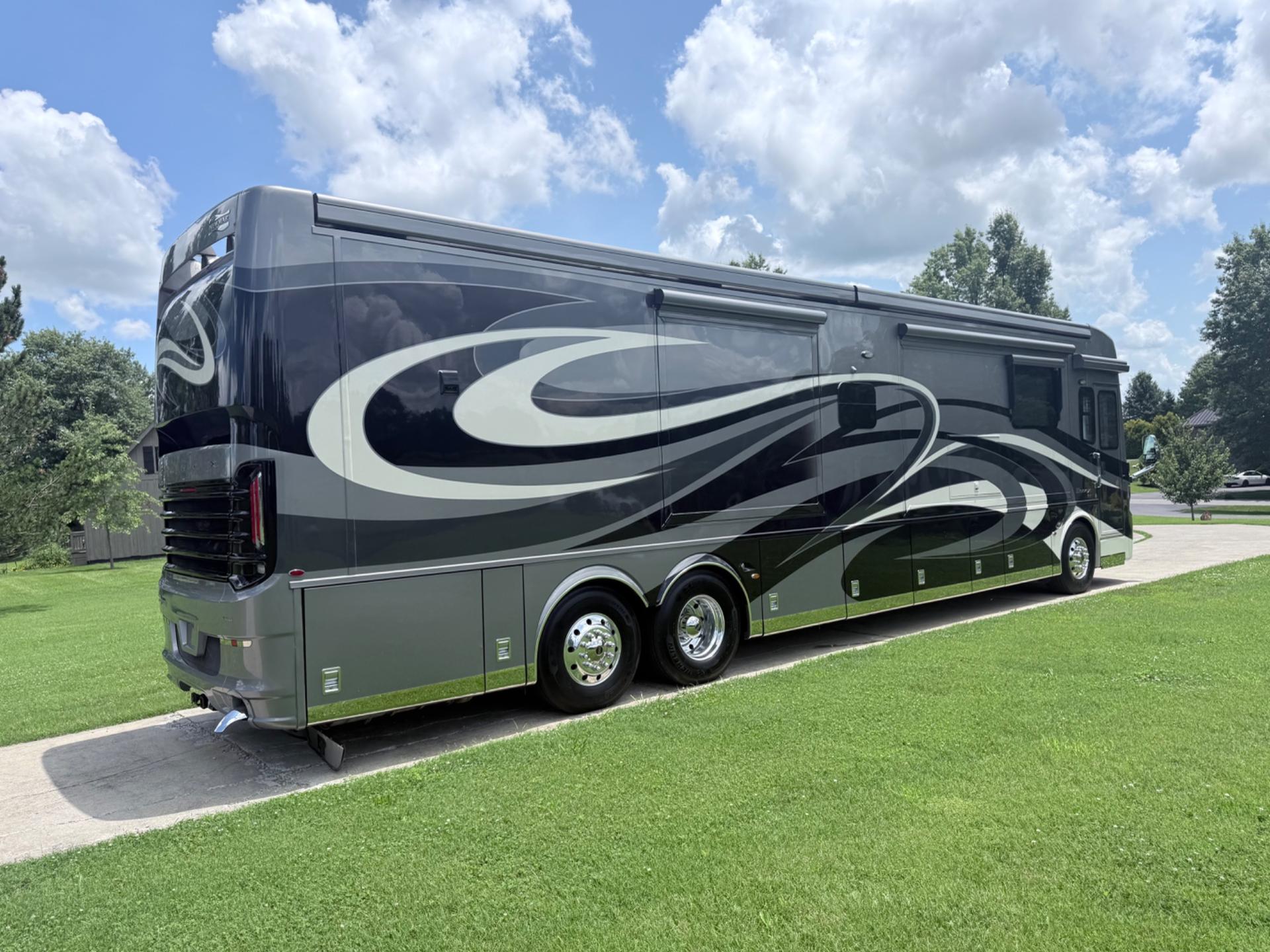 2019 Newmar 2019 Newmar Essex - thumbnail 9