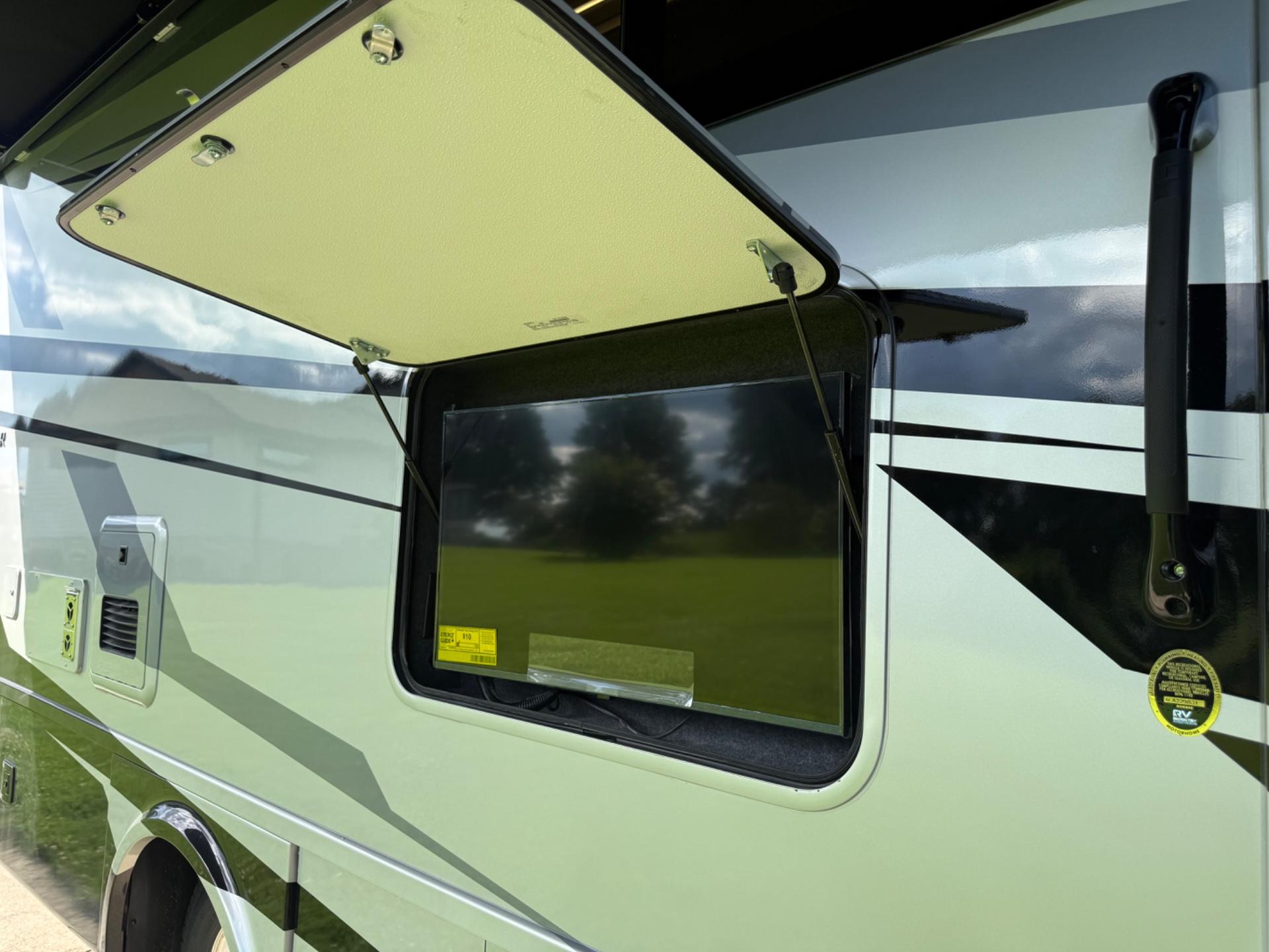 2026 Tiffin 2026 Tiffin Wayfarer - thumbnail 11