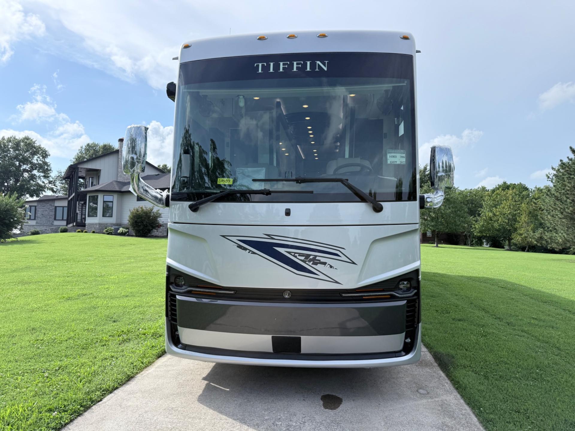 2027 Tiffin Motorhomes 2027 Tiffin Motorhomes Allegro Bus - thumbnail 8