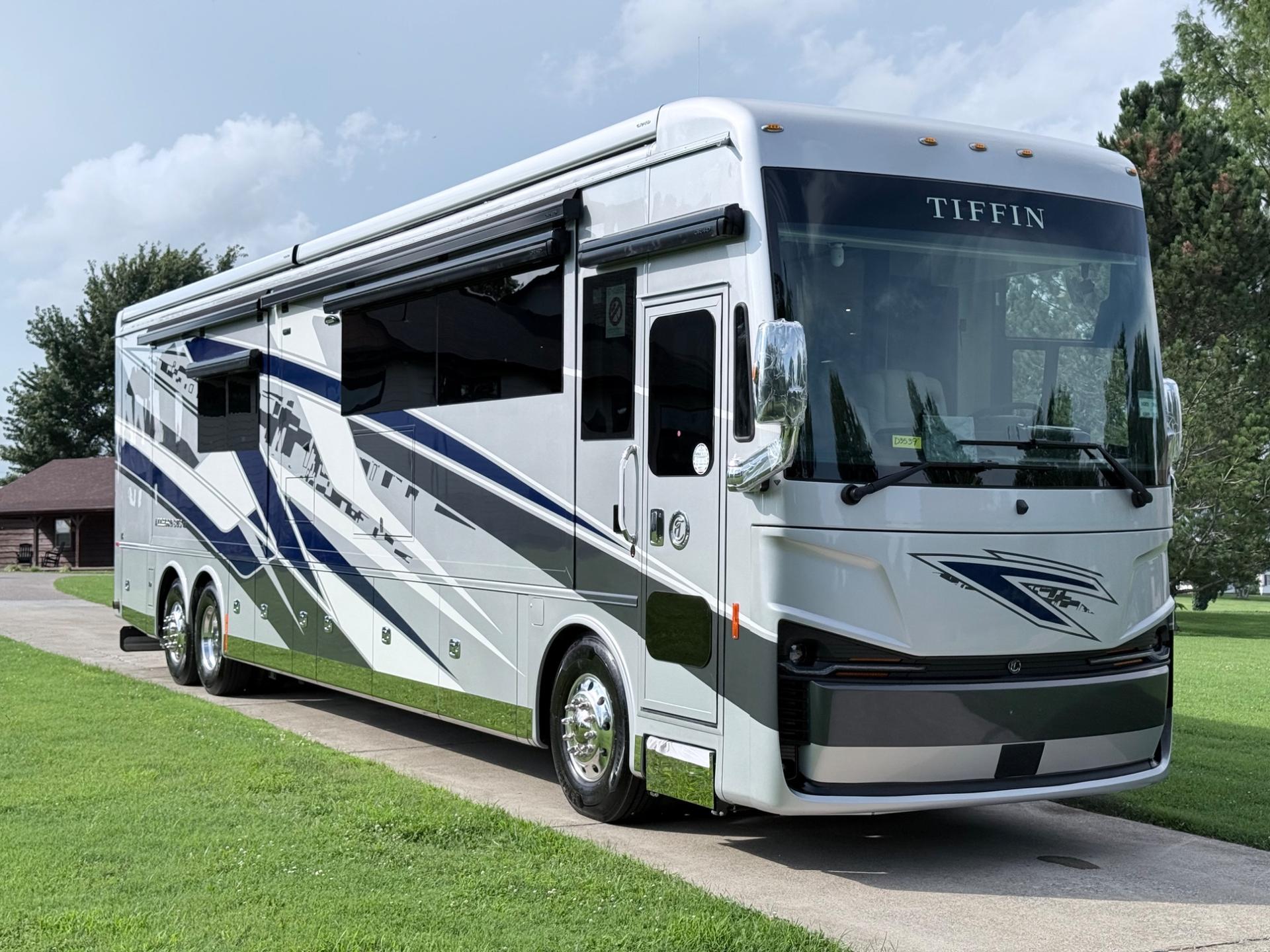 2027 Tiffin Motorhomes 2027 Tiffin Motorhomes Allegro Bus - thumbnail 10