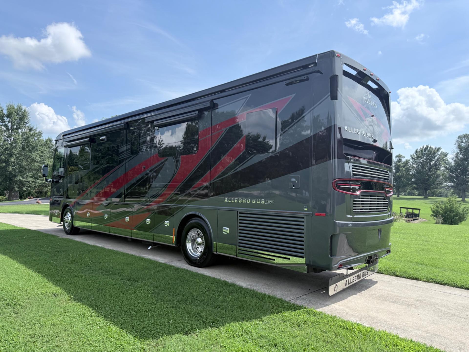 2026 Tiffin Motorhomes 2026 Tiffin Motorhomes Allegro Bus  - thumbnail 5