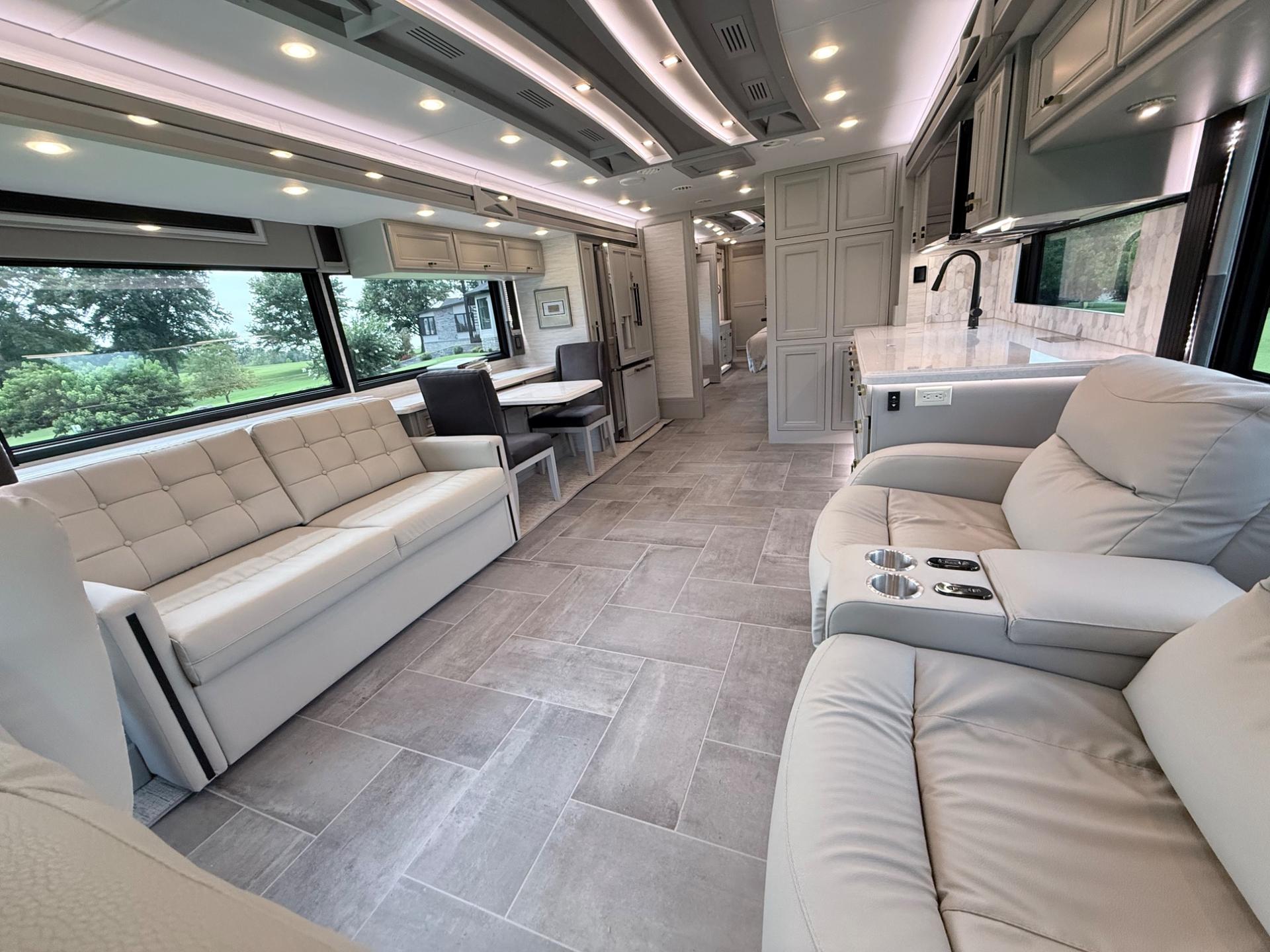 2026 Tiffin Motorhomes 2026 Tiffin Motorhomes Allegro Bus  - thumbnail 18