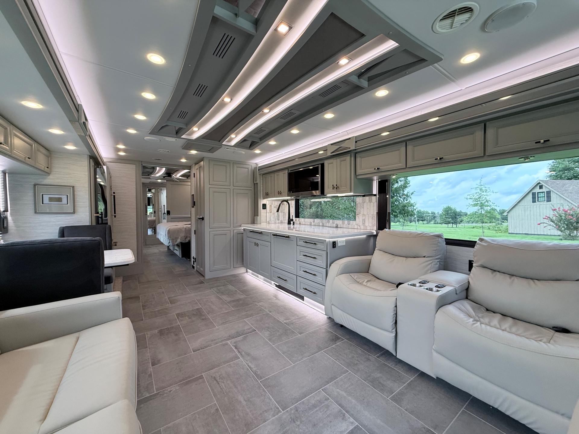 2026 Tiffin Motorhomes 2026 Tiffin Motorhomes Allegro Bus  - thumbnail 19