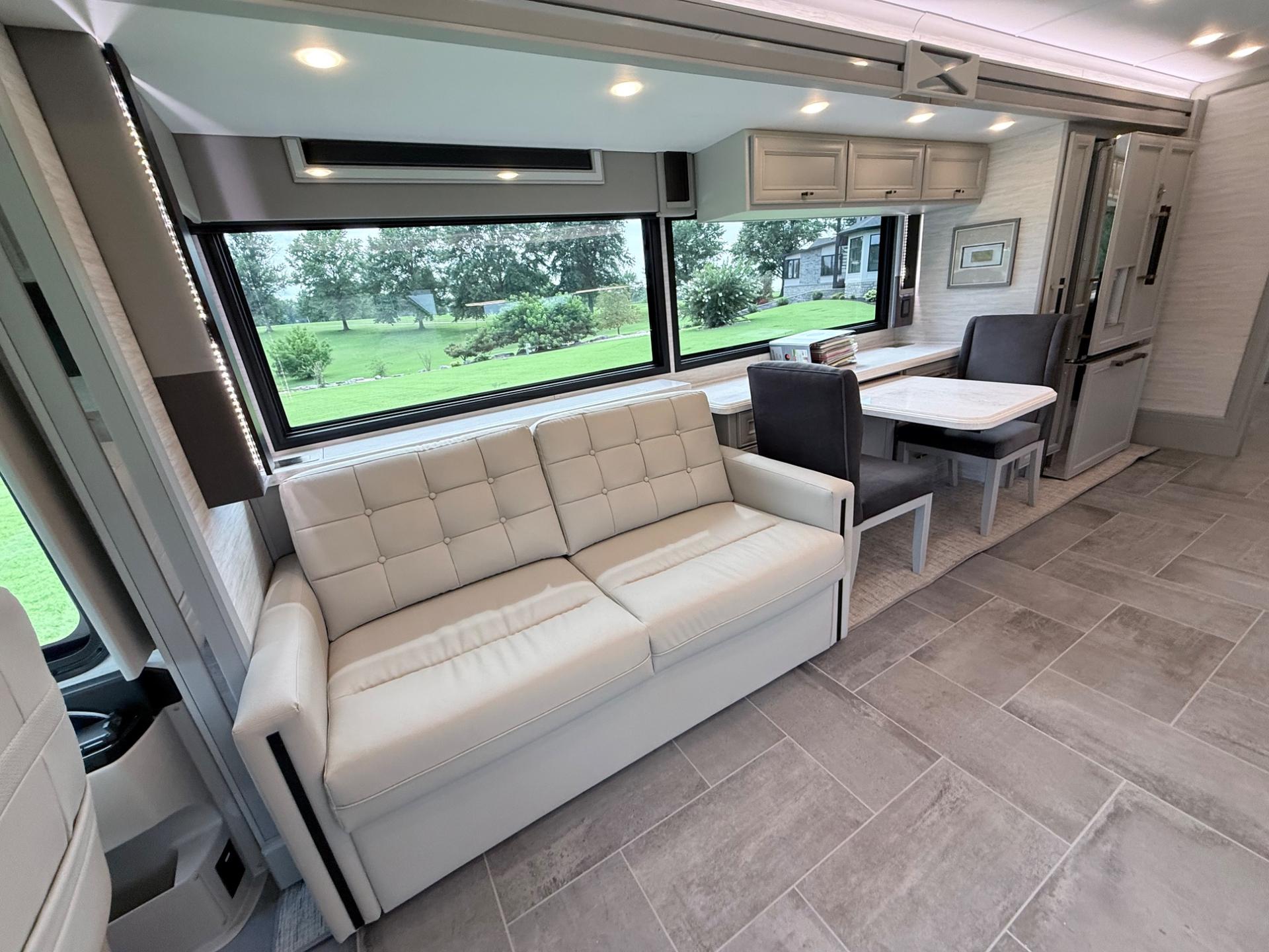 2026 Tiffin Motorhomes 2026 Tiffin Motorhomes Allegro Bus  - thumbnail 21