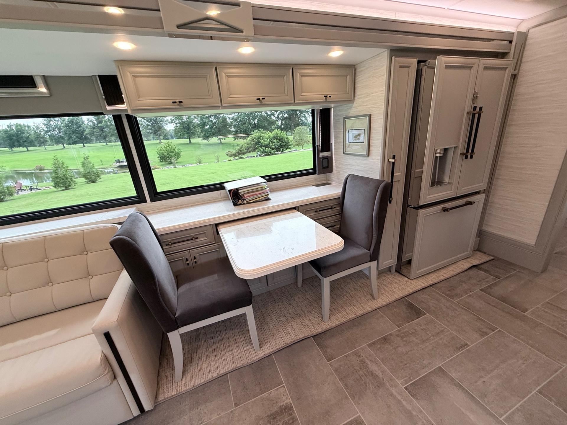 2026 Tiffin Motorhomes 2026 Tiffin Motorhomes Allegro Bus  - thumbnail 22