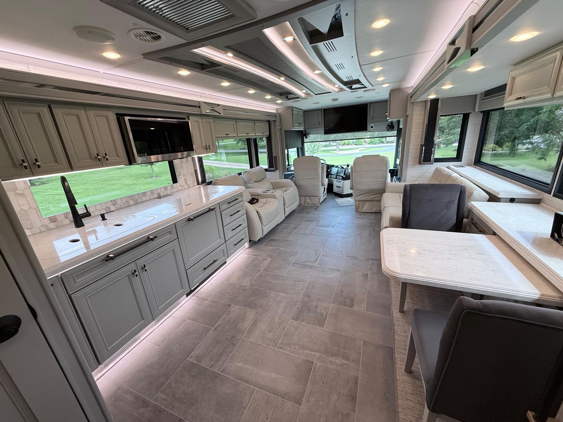 2026 Tiffin Motorhomes 2026 Tiffin Motorhomes Allegro Bus  - thumbnail 25