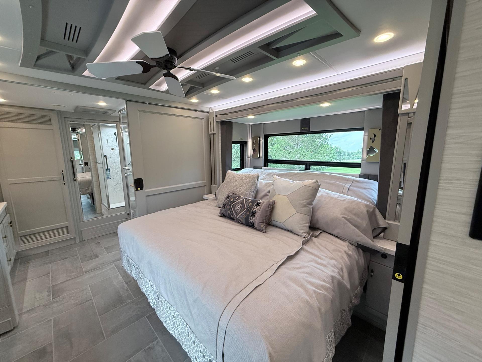2026 Tiffin Motorhomes 2026 Tiffin Motorhomes Allegro Bus  - thumbnail 32