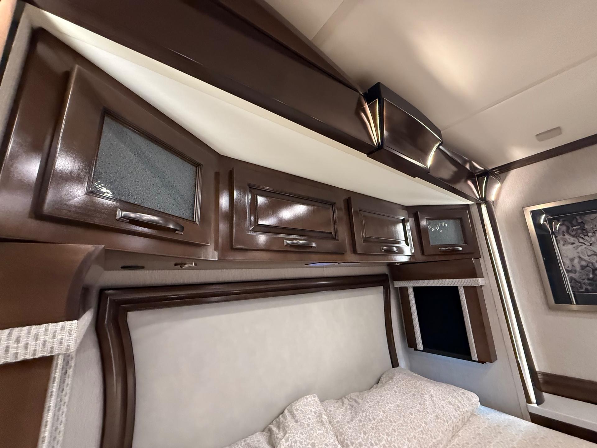 2023 NEWMAR  2023 NEWMAR  DUTCH STAR  - thumbnail 50