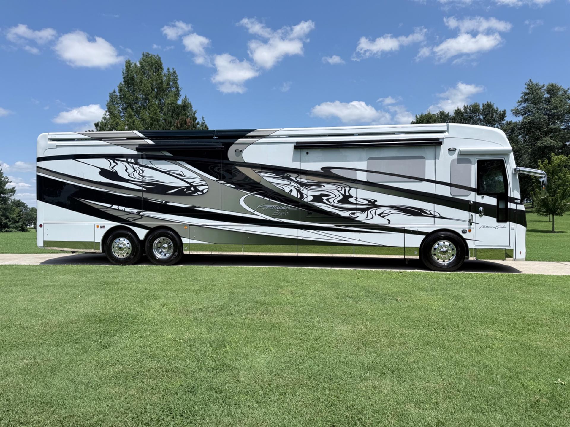 2027 American Coach 2027 American Coach American Eagle - thumbnail 2