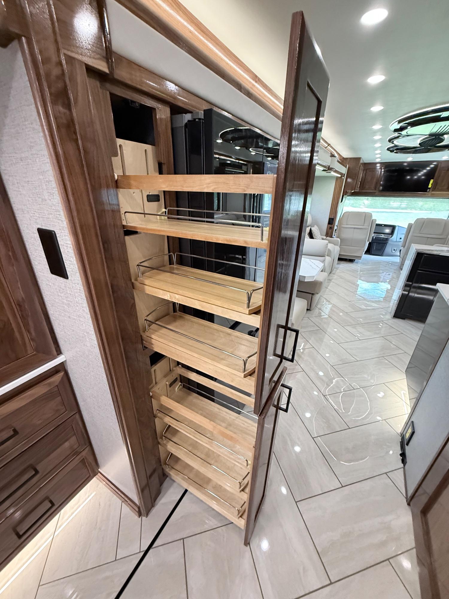 2027 American Coach 2027 American Coach American Eagle - thumbnail 26
