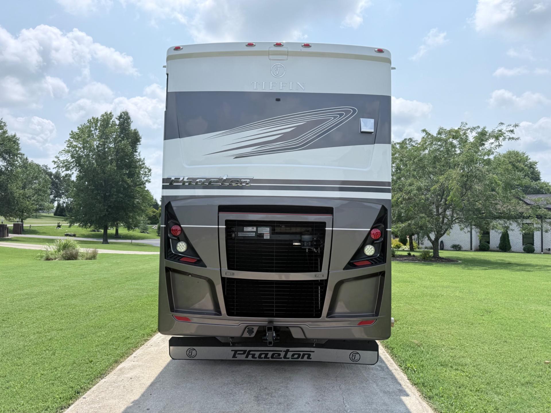 2024 Tiffin Motorhomes 2024 Tiffin Motorhomes Phaeton - thumbnail 5