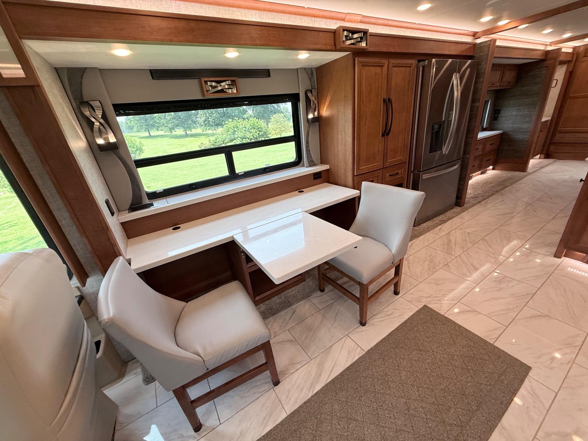 2024 Tiffin Motorhomes 2024 Tiffin Motorhomes Phaeton - thumbnail 16