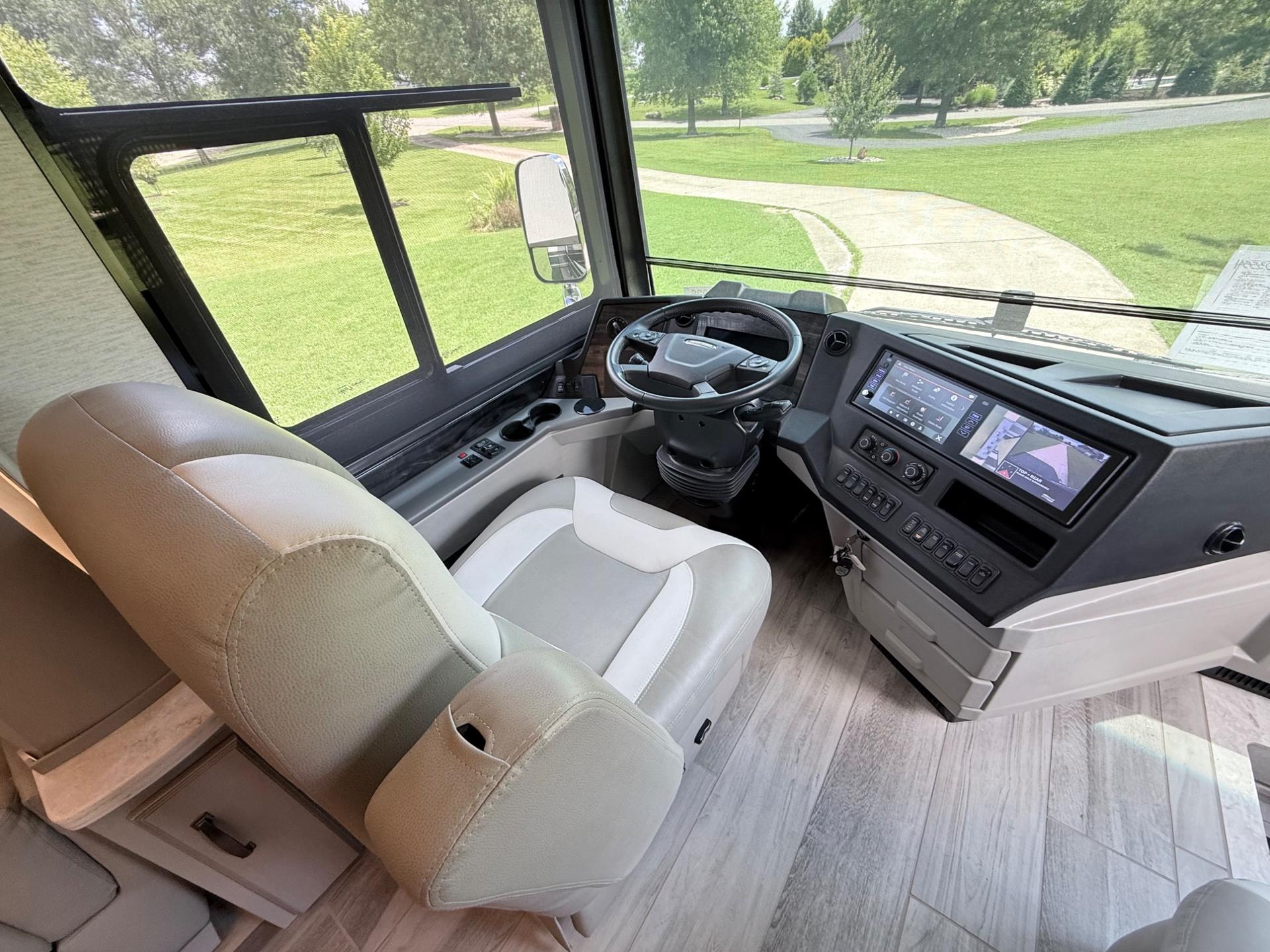 2024 Newmar 2024 Newmar Dutchstar  - thumbnail 12