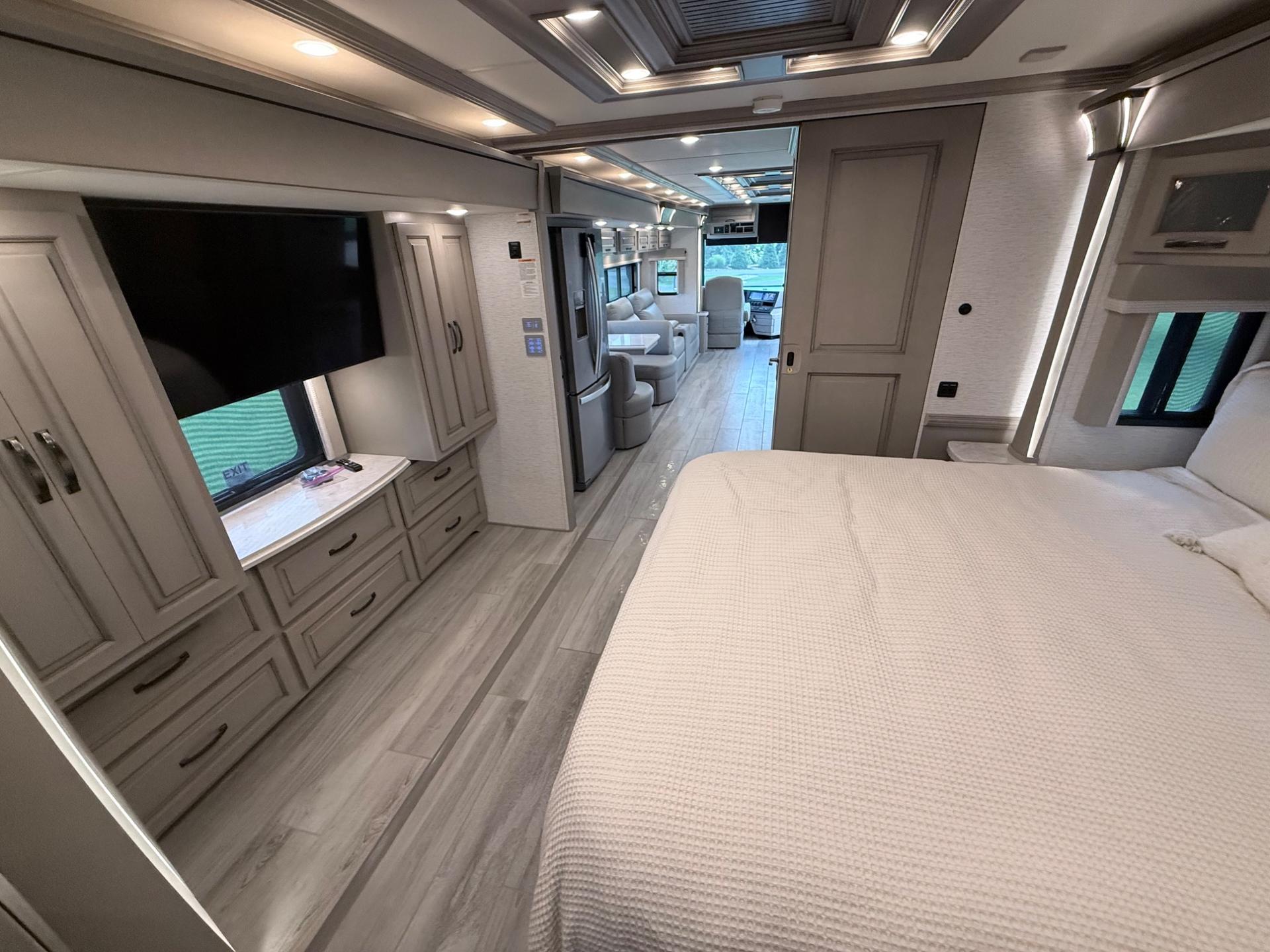 2024 Newmar 2024 Newmar Dutchstar  - thumbnail 37