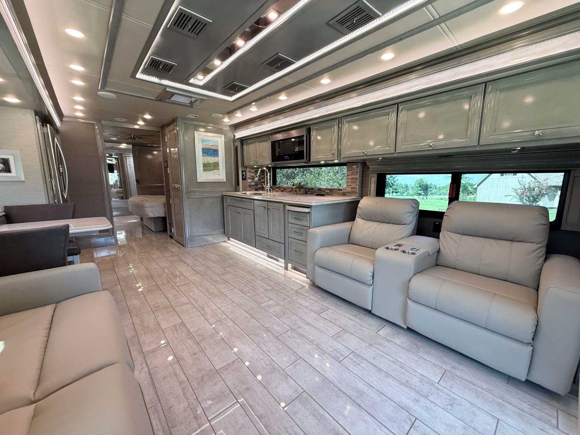 2021 TIFFIN MOTORHOMES 2021 TIFFIN MOTORHOMES PHAETON - thumbnail 10