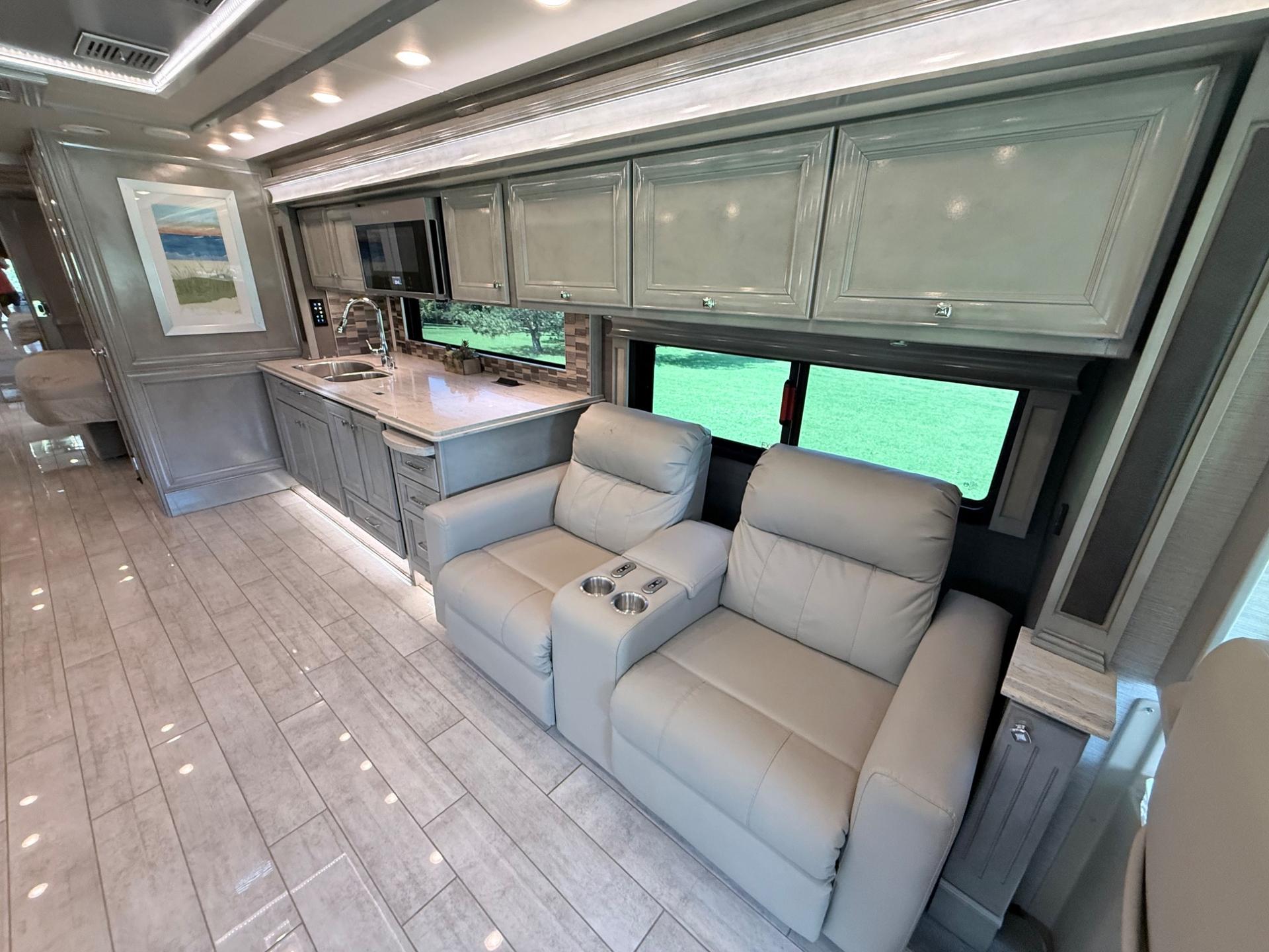 2021 TIFFIN MOTORHOMES 2021 TIFFIN MOTORHOMES PHAETON - thumbnail 12