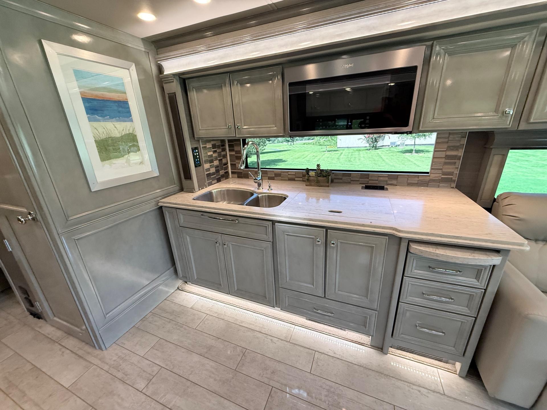 2021 TIFFIN MOTORHOMES 2021 TIFFIN MOTORHOMES PHAETON - thumbnail 15