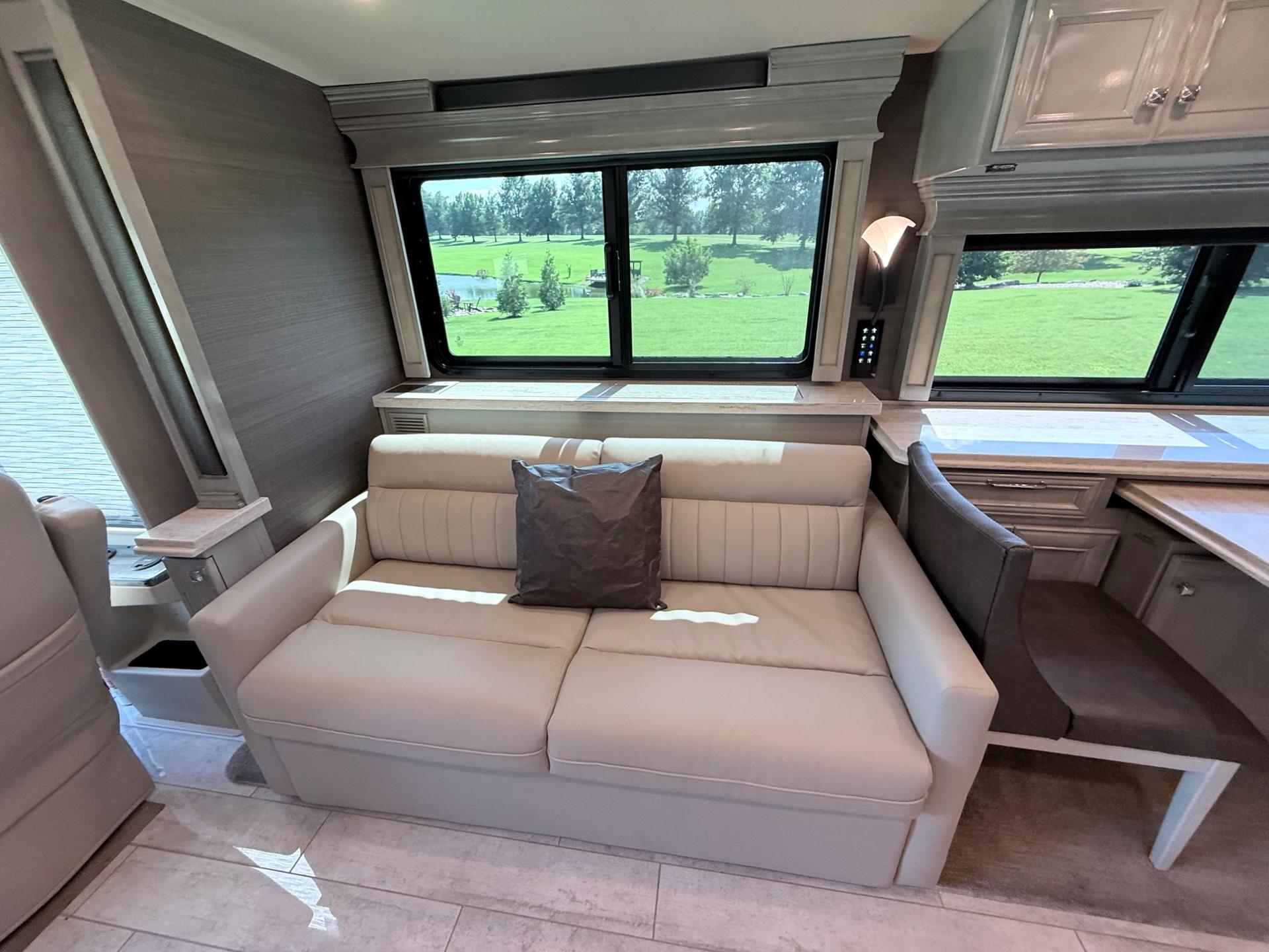 2021 TIFFIN MOTORHOMES 2021 TIFFIN MOTORHOMES PHAETON - thumbnail 17