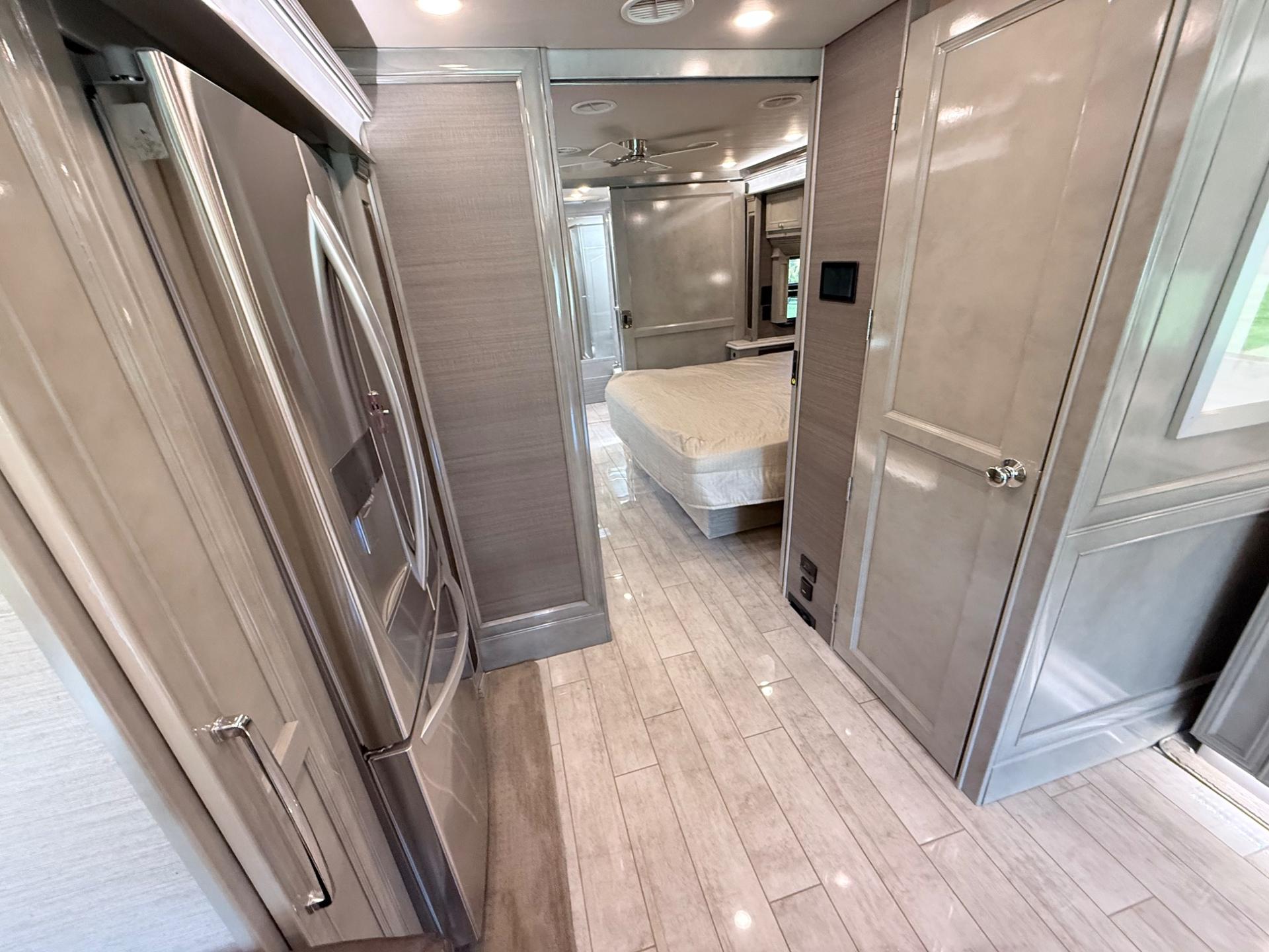 2021 TIFFIN MOTORHOMES 2021 TIFFIN MOTORHOMES PHAETON - thumbnail 18