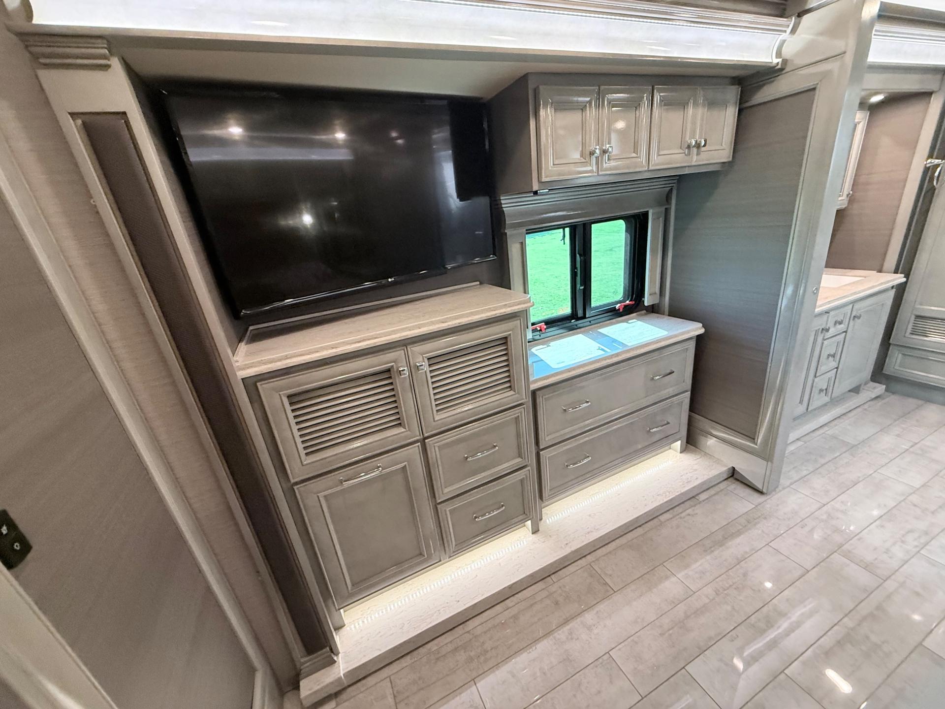 2021 TIFFIN MOTORHOMES 2021 TIFFIN MOTORHOMES PHAETON - thumbnail 23