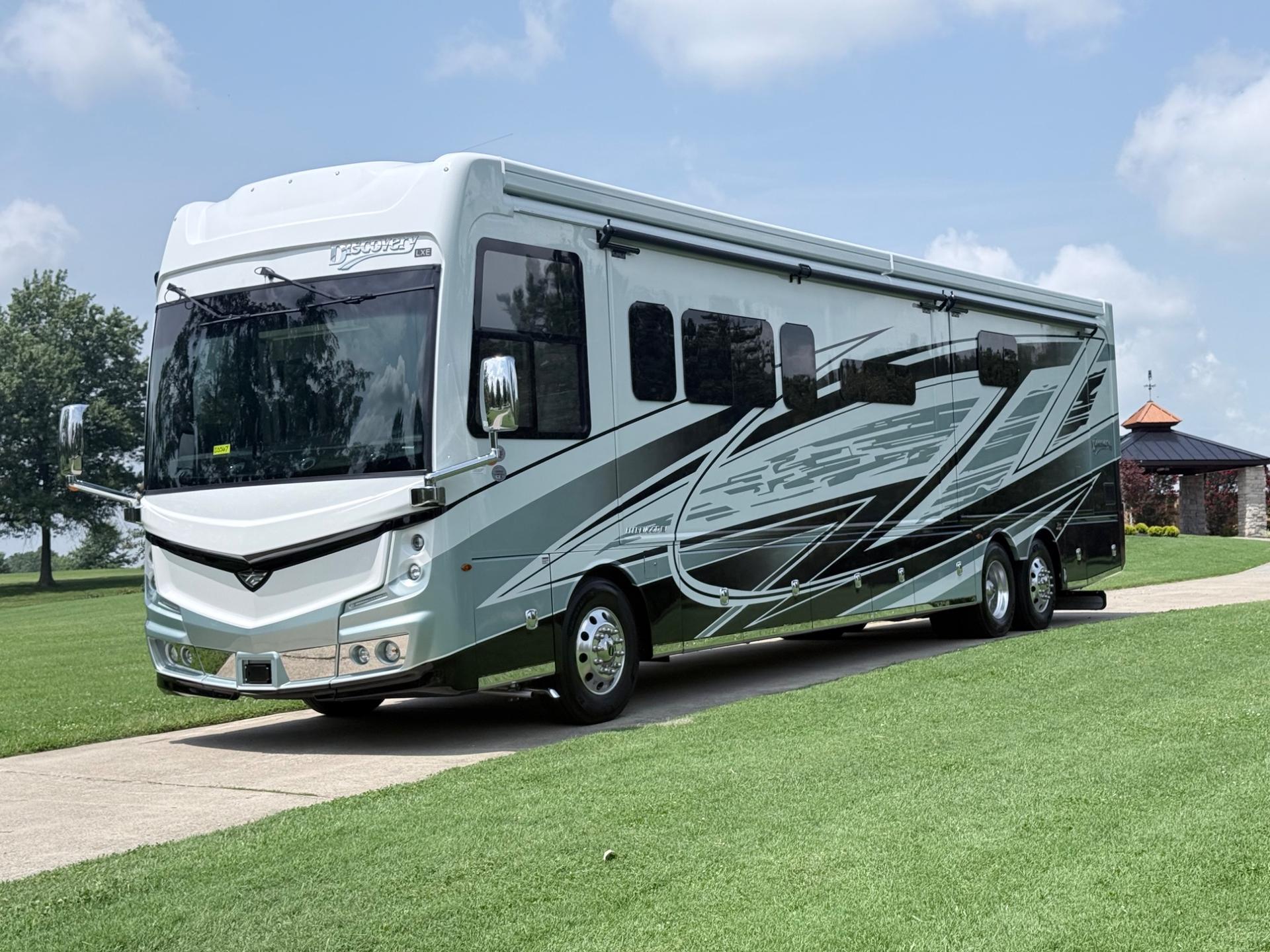 2027 Fleetwood  2027 Fleetwood  Discovery LXE - thumbnail 8