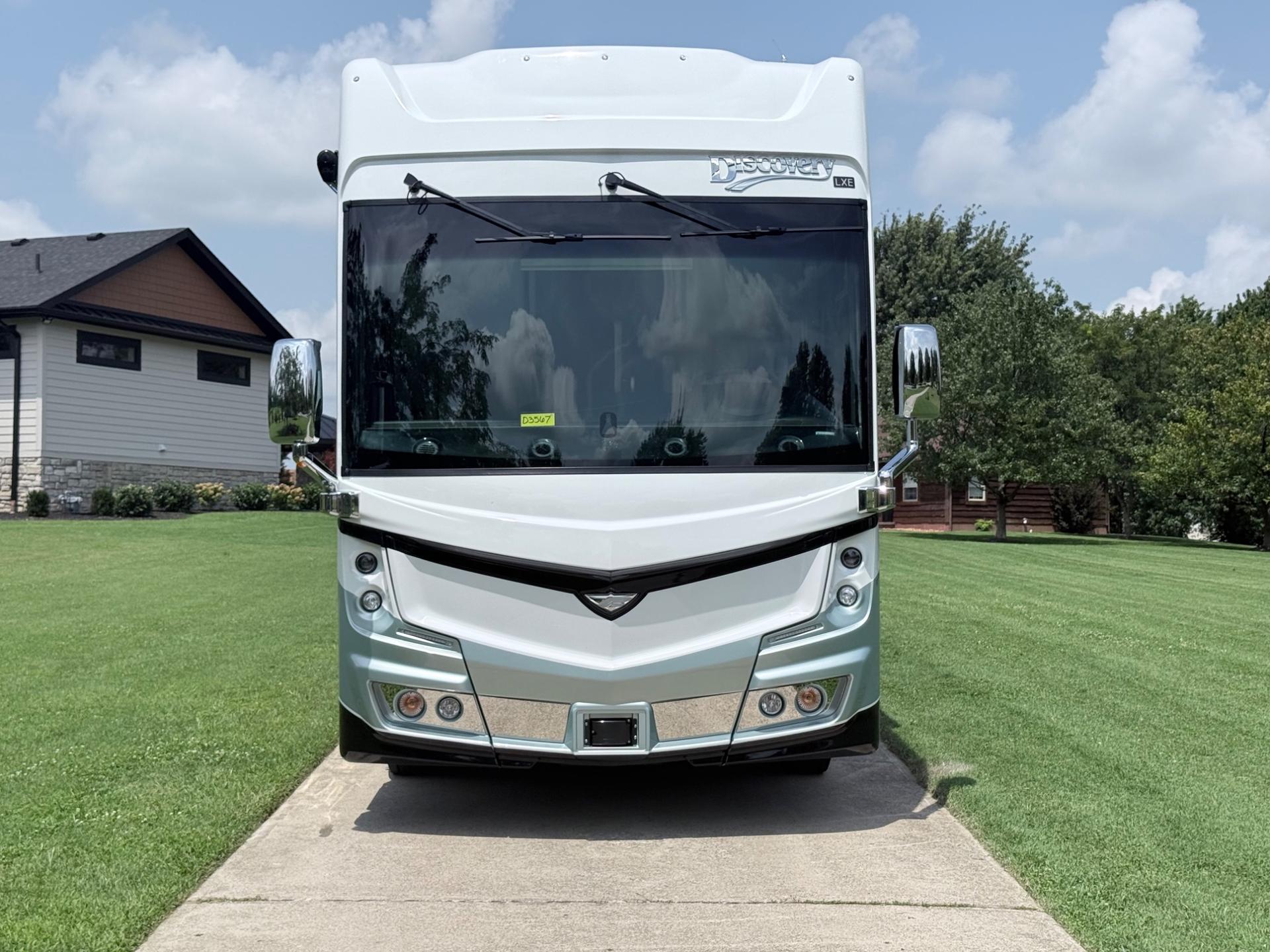 2027 Fleetwood  2027 Fleetwood  Discovery LXE - thumbnail 9