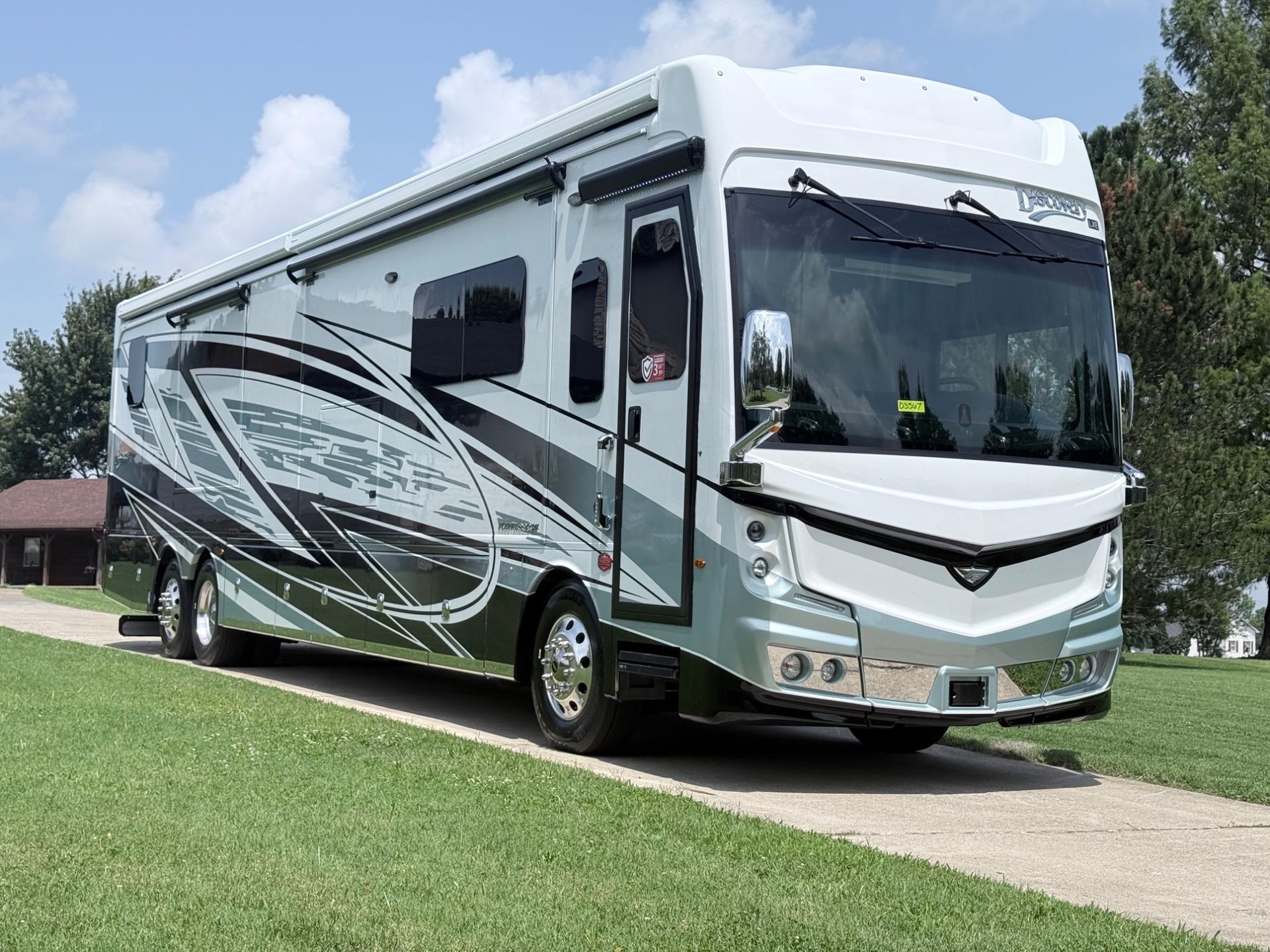 2027 Fleetwood  2027 Fleetwood  Discovery LXE - thumbnail 10
