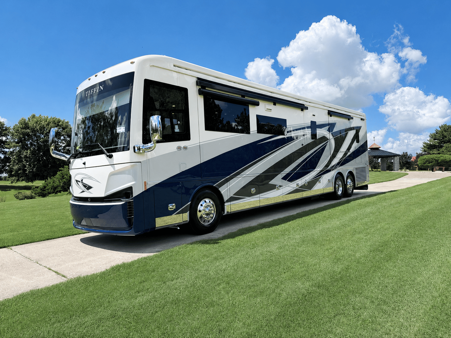 2027 Tiffin Motorhomes 2027 Tiffin Motorhomes Allegro Bus  - thumbnail 7
