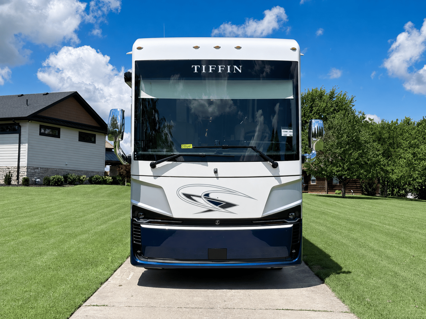 2027 Tiffin Motorhomes 2027 Tiffin Motorhomes Allegro Bus  - thumbnail 9