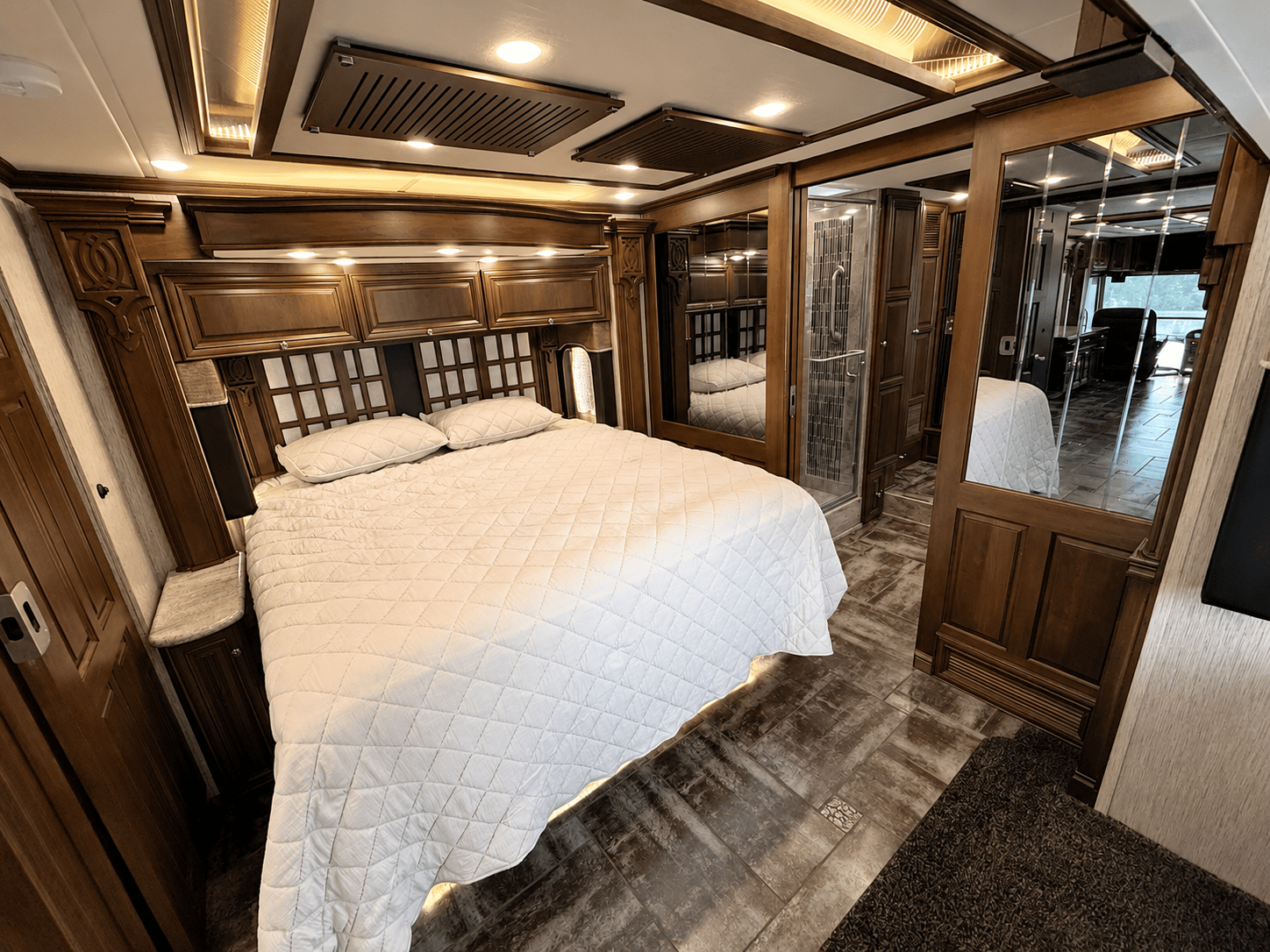 2014 Newmar 2014 Newmar King Aire  - thumbnail 29