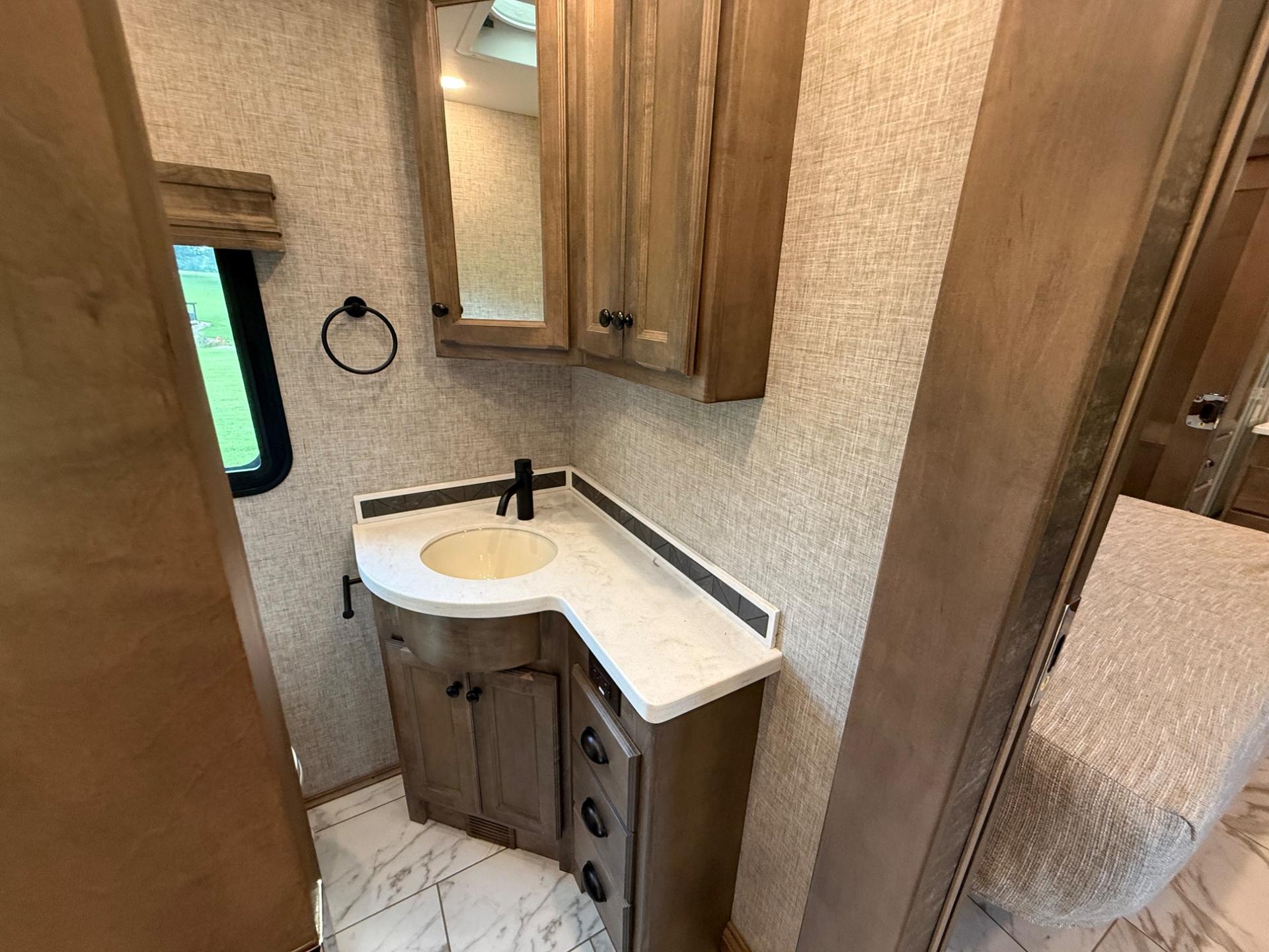 2025 TIFFIN MOTORHOMES 2025 TIFFIN MOTORHOMES ALLEGRO BAY  - thumbnail 25