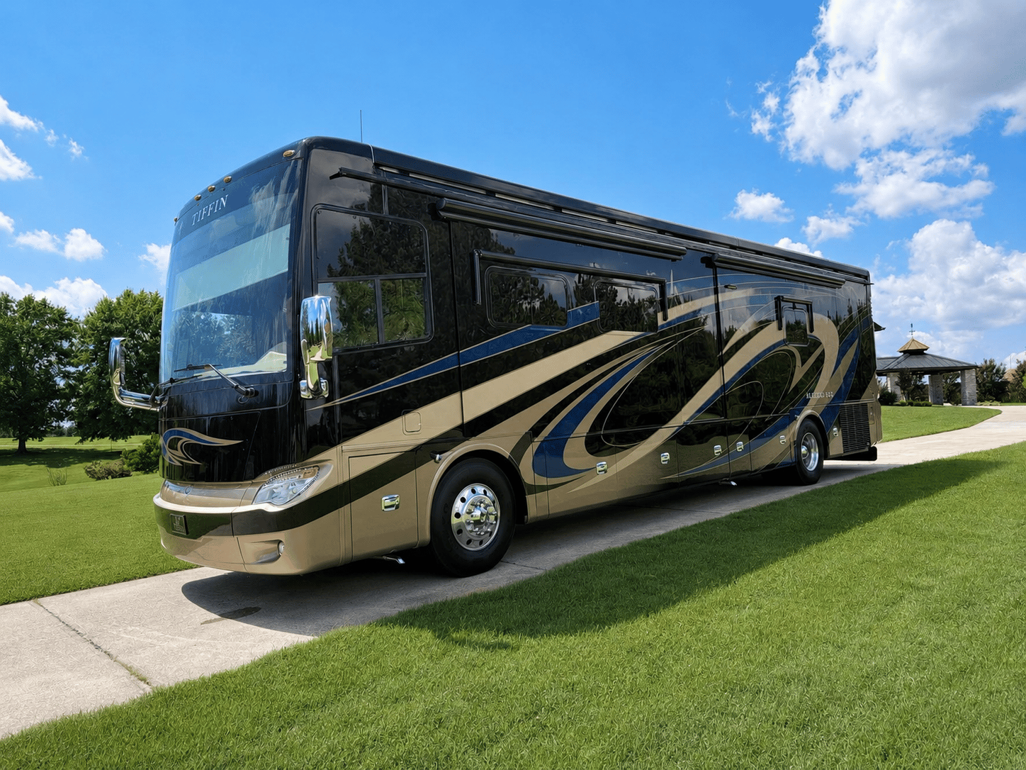2018 Tiffin Motorhomes 2018 Tiffin Motorhomes Allegro Bus - thumbnail 7