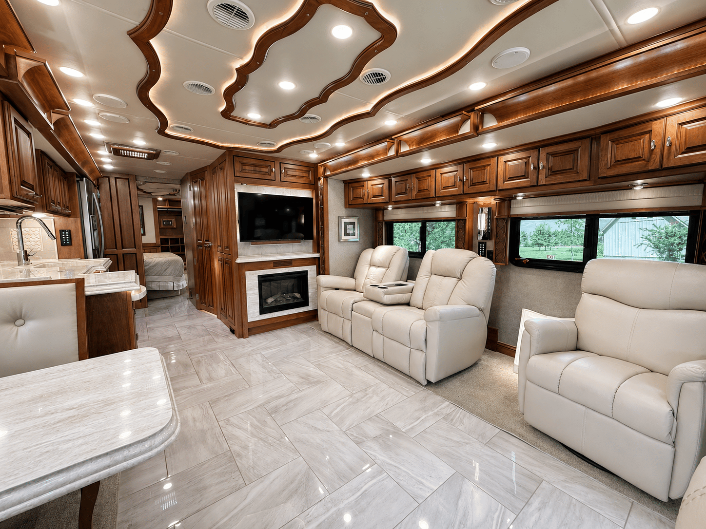 2018 Tiffin Motorhomes 2018 Tiffin Motorhomes Allegro Bus - thumbnail 10
