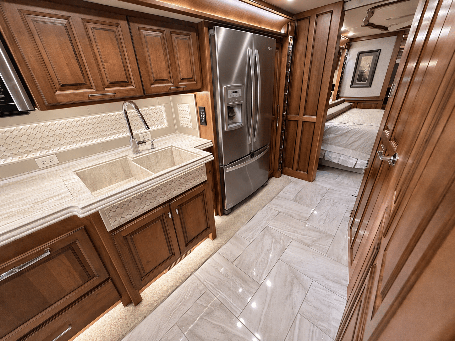 2018 Tiffin Motorhomes 2018 Tiffin Motorhomes Allegro Bus - thumbnail 22