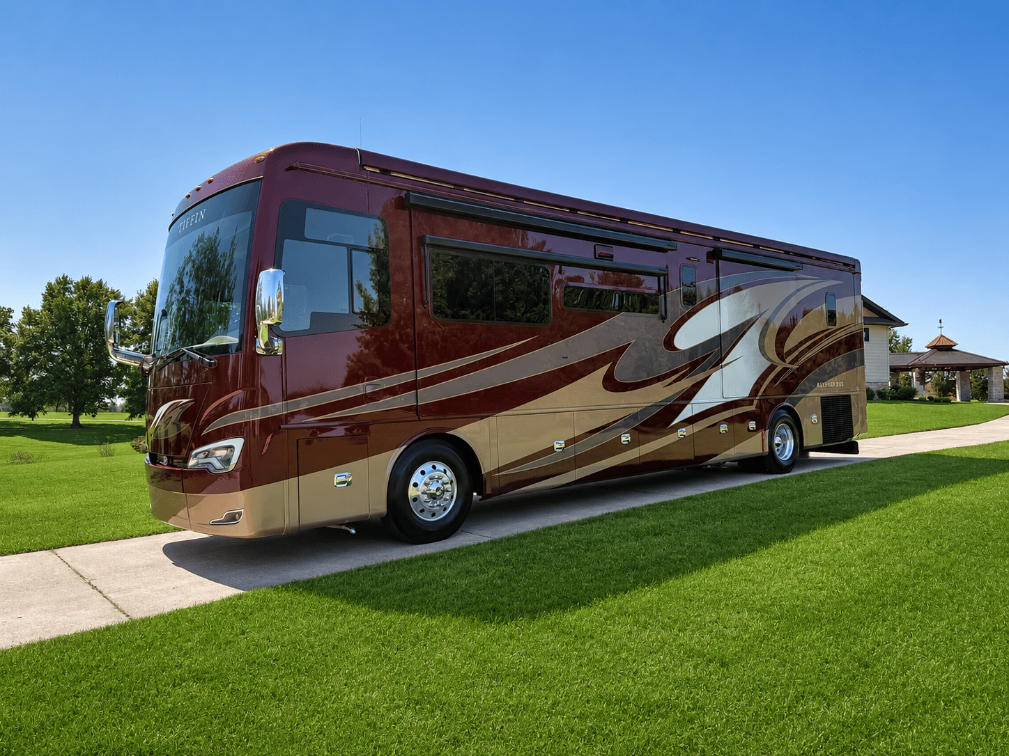 2019 Tiffin Motorhomes  2019 Tiffin Motorhomes  Allegro Bus  - thumbnail 8