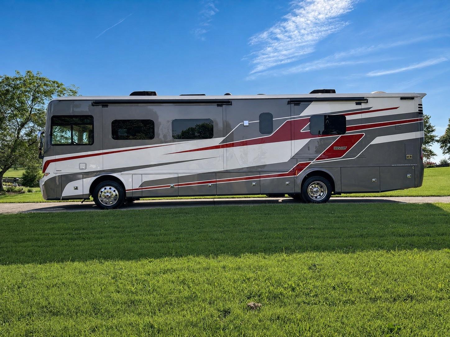 2025 Tiffin Motorhomes 2025 Tiffin Motorhomes Byway - thumbnail 6