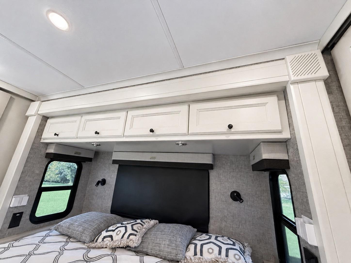 2025 Tiffin Motorhomes 2025 Tiffin Motorhomes Byway - thumbnail 16