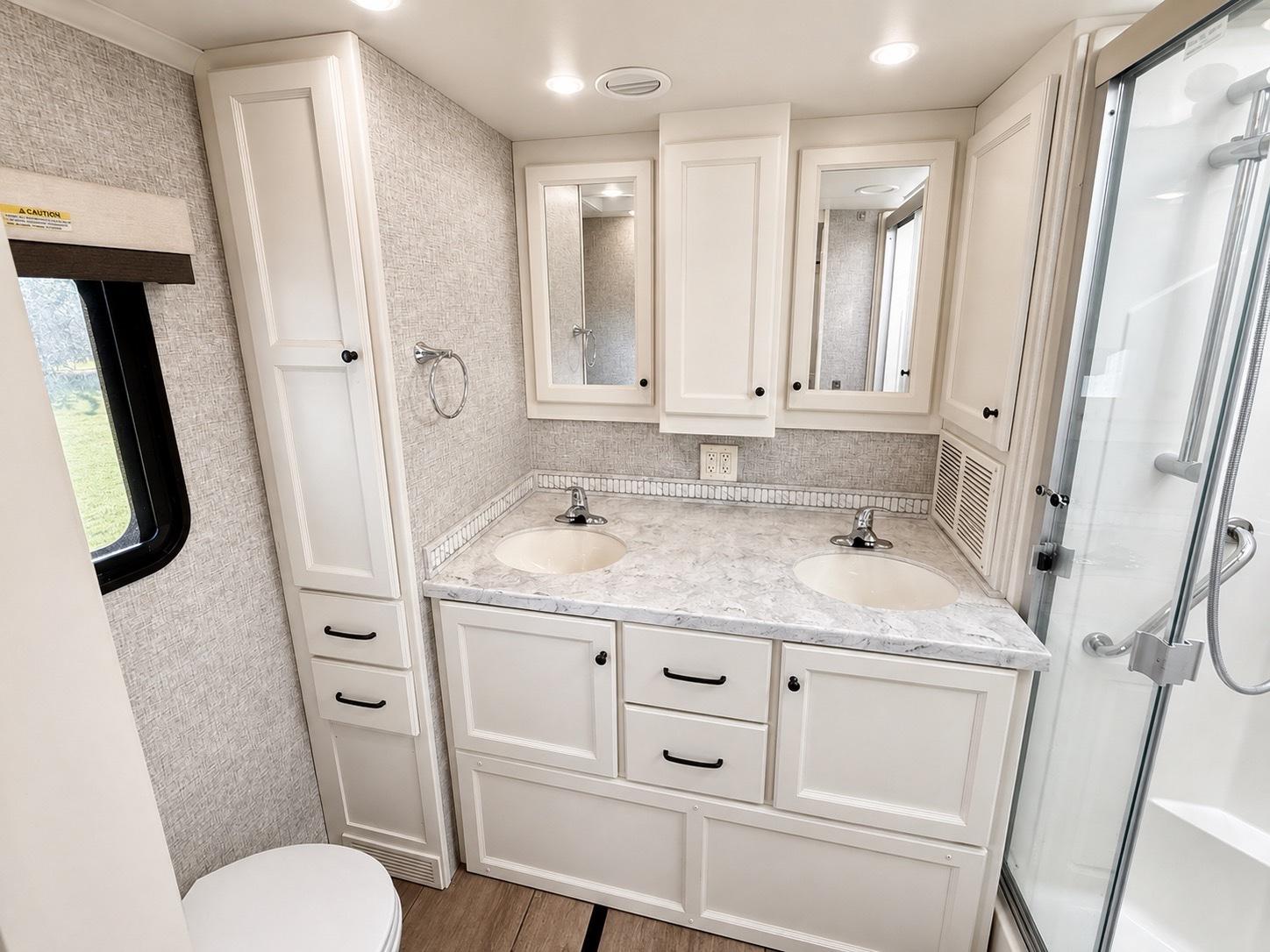 2025 Tiffin Motorhomes 2025 Tiffin Motorhomes Byway - thumbnail 19