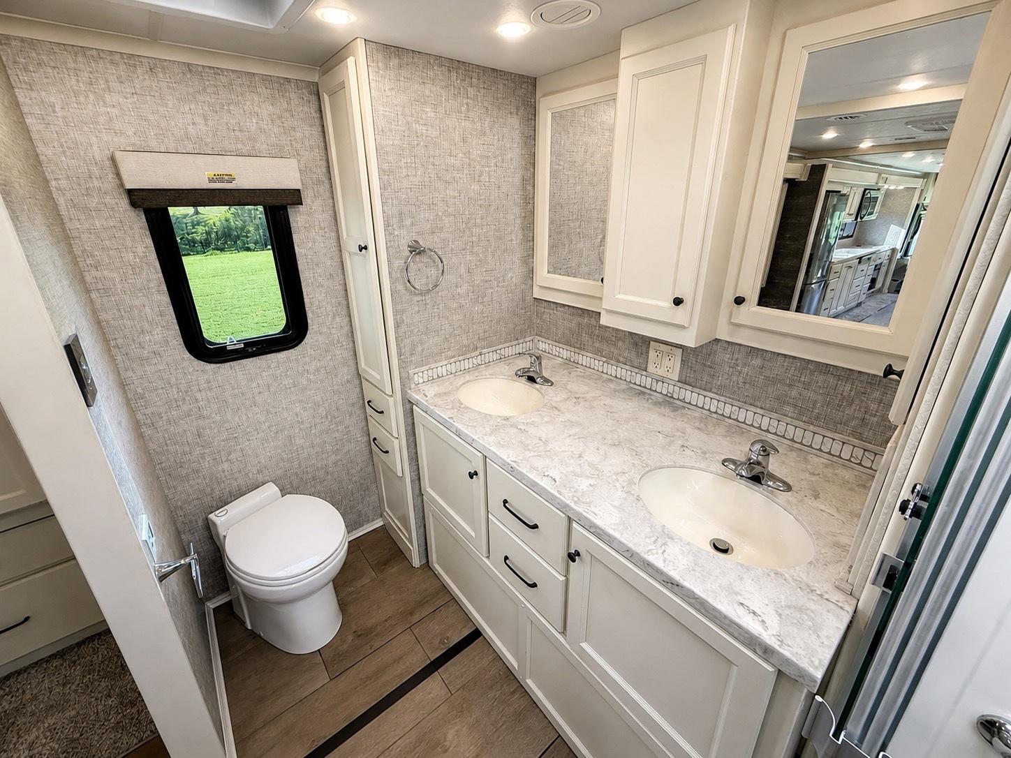 2025 Tiffin Motorhomes 2025 Tiffin Motorhomes Byway - thumbnail 22